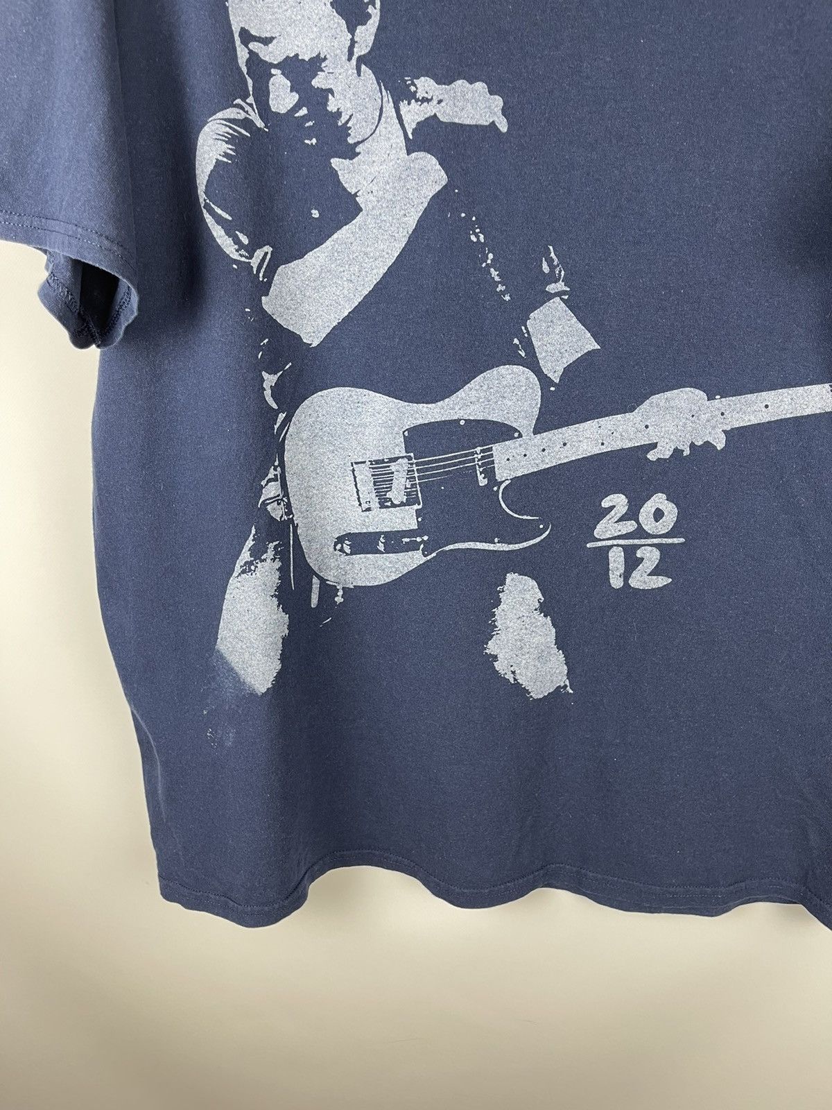 Band Tees Gildan 2012 Bruce Springsteen Wrecking Ball band tee shirt Size US XL / EU 56 / 4 - 4 Thumbnail