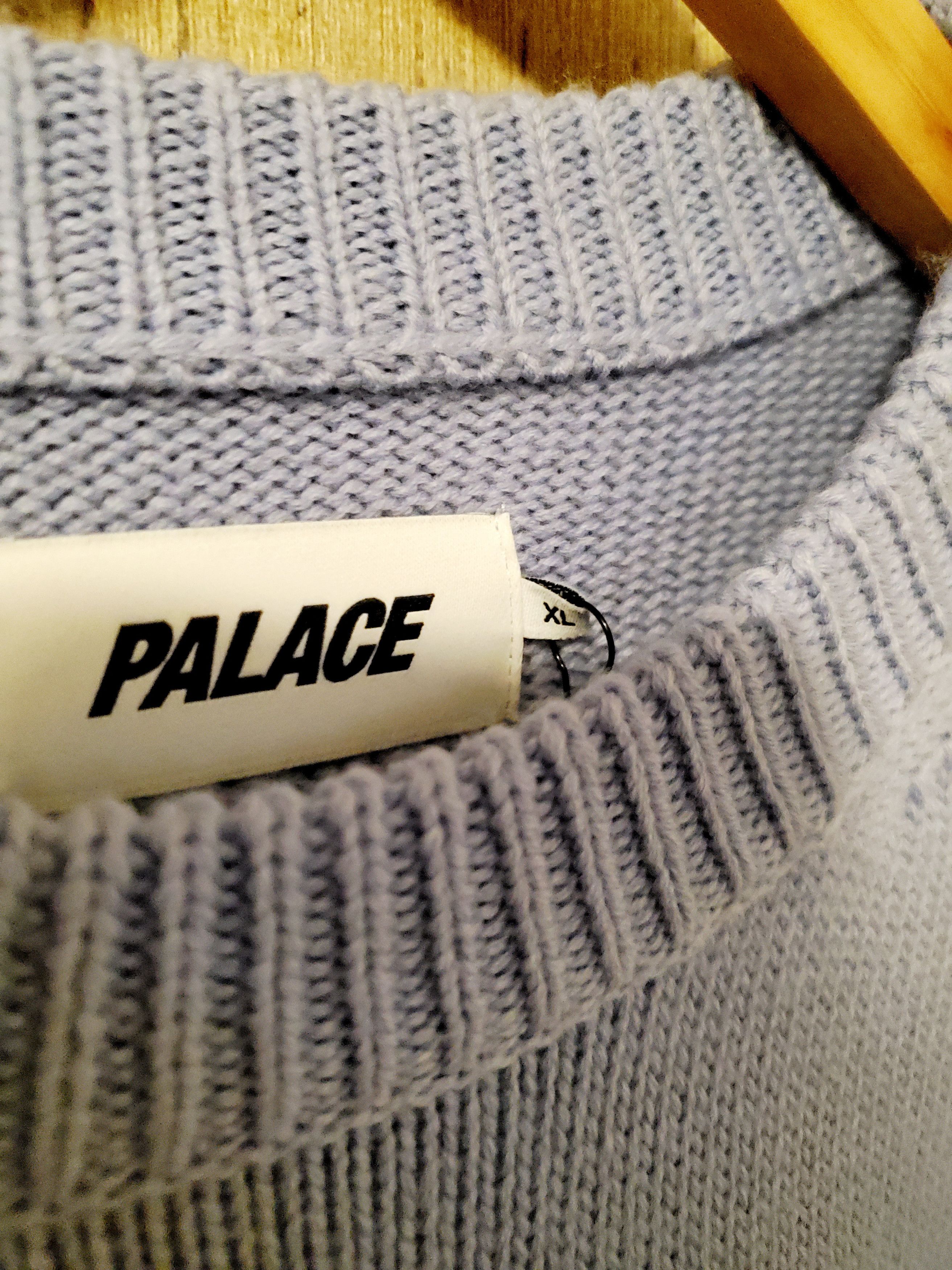 Palace Palace strawberry knit sweater Size US XL / EU 56 / 4 - 2 Thumbnail