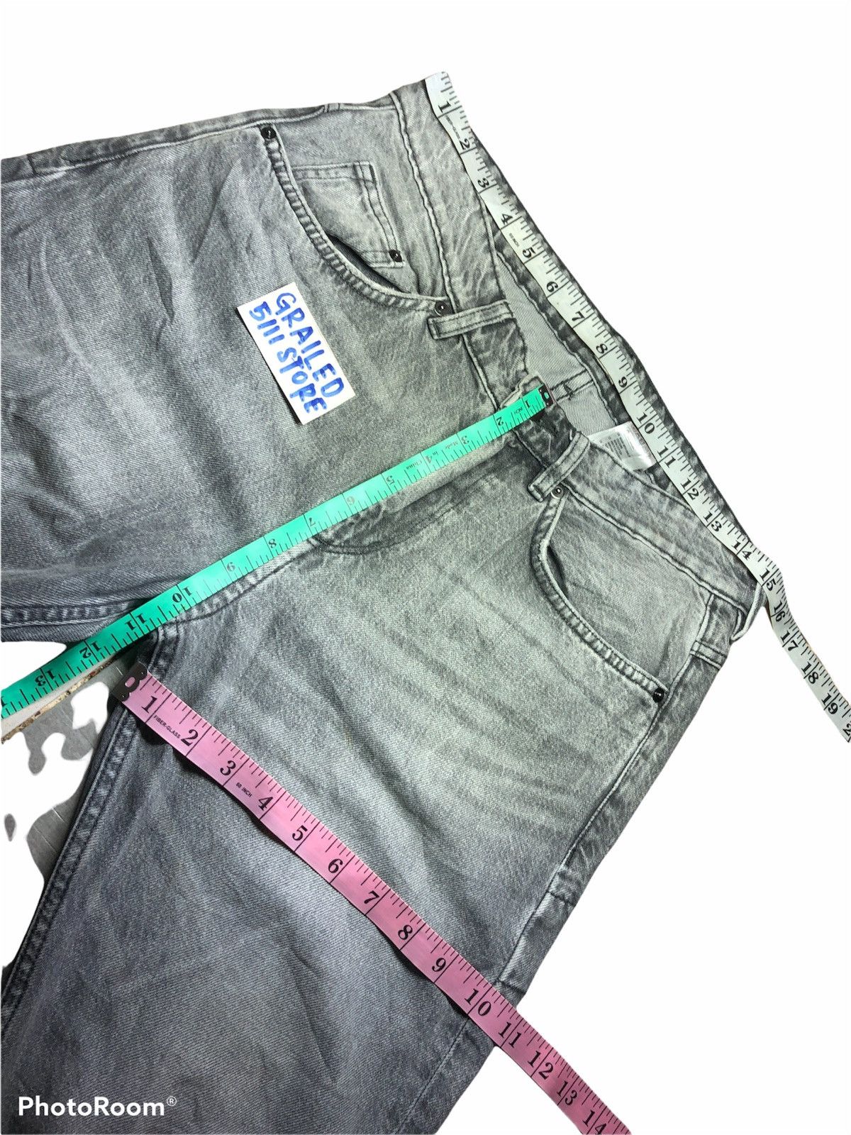 Divided DIVIDED DISTRESSED DENIM BY H&M Size US 31 - 5 Thumbnail