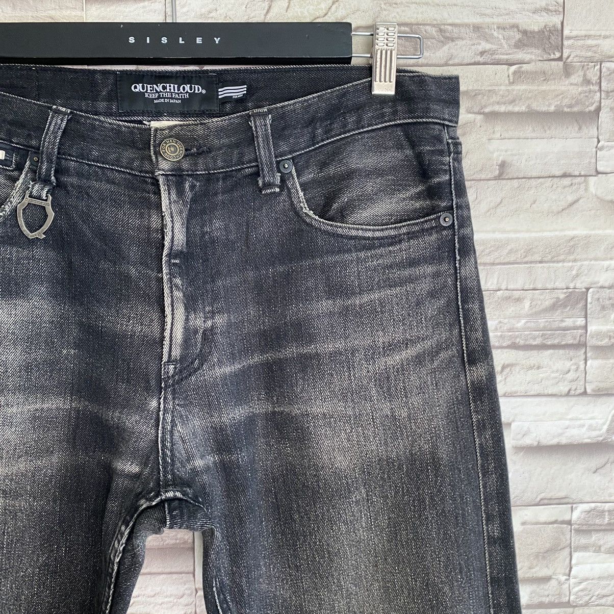 QUENCHLOUD QUENCHLOUD Distressed Denim Jeans Keep The Faith Size US 33 - 7 Thumbnail