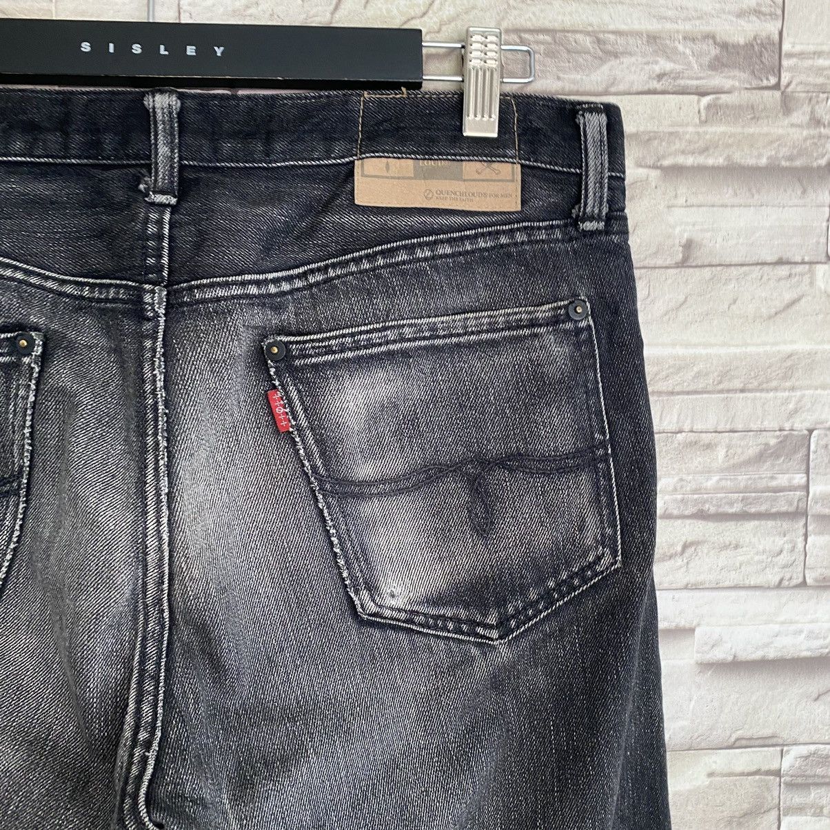 QUENCHLOUD QUENCHLOUD Distressed Denim Jeans Keep The Faith Size US 33 - 12 Thumbnail
