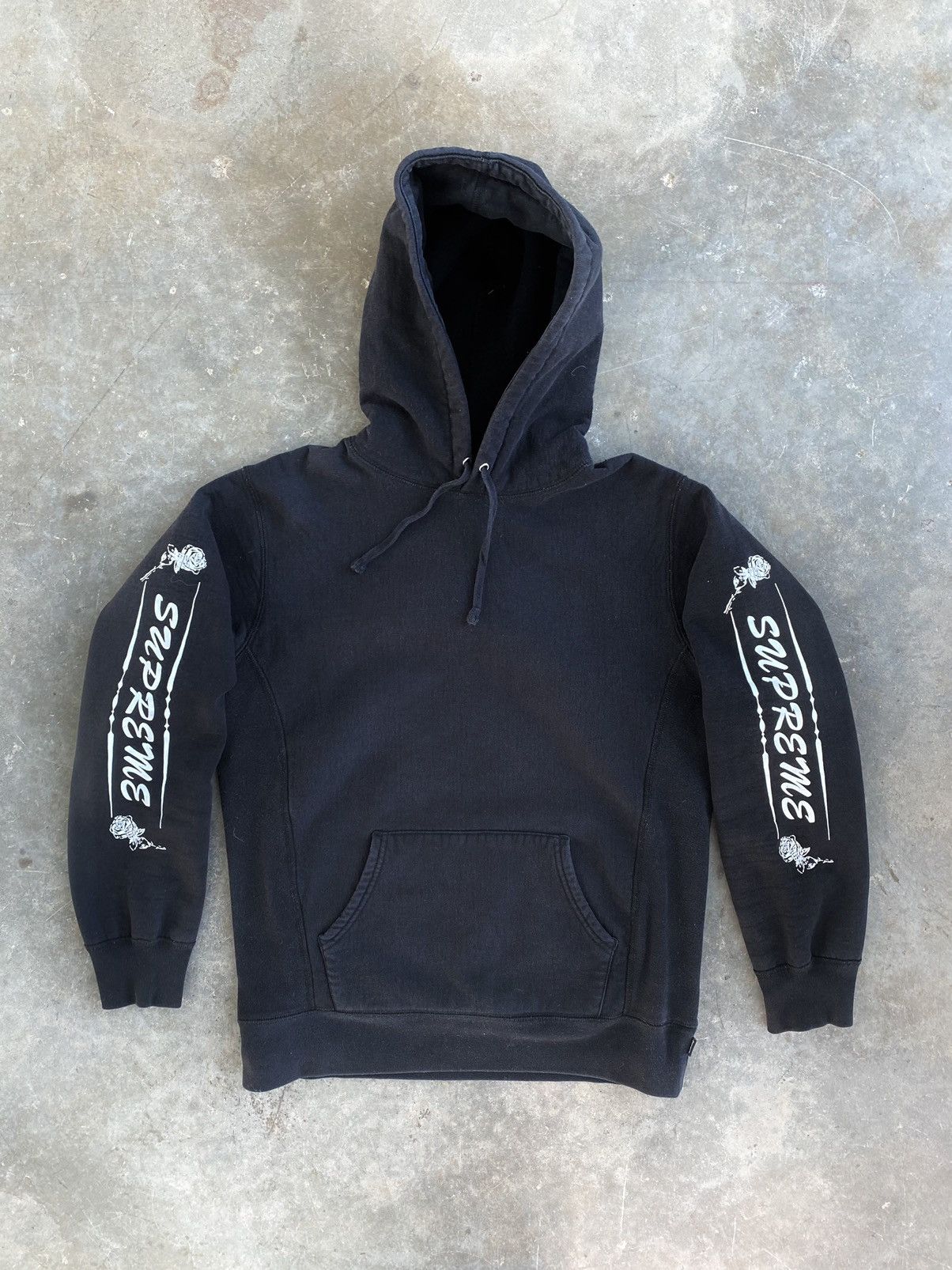 Supreme Supreme Floral Rose Sleeve Black Hoodie Large 🥣 Box NY Size US L / EU 52-54 / 3 - 1 Thumbnail