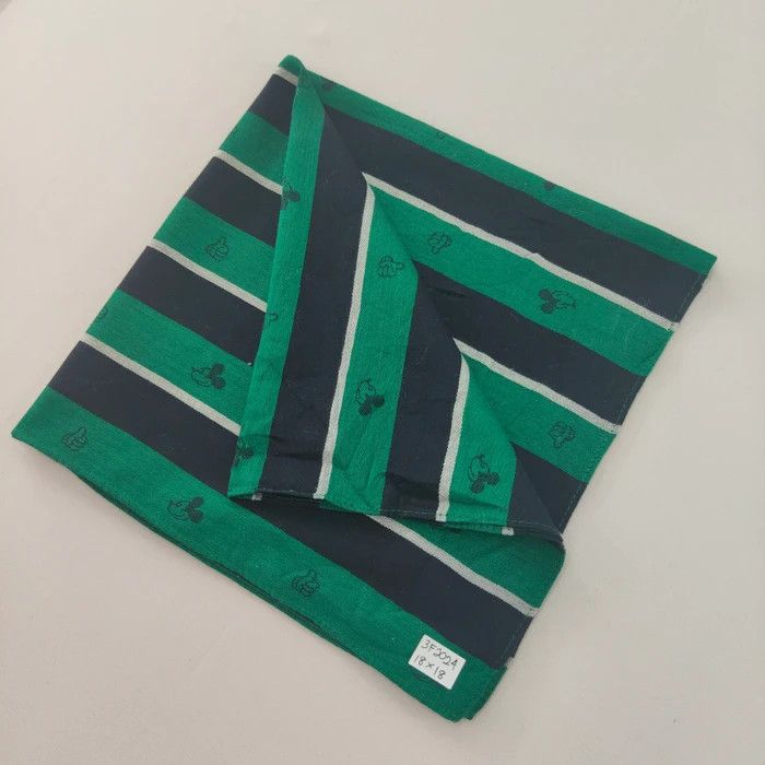 Disney × Mickey Mouse × Vintage Disnie Mickey Mouse Handkerchief - 3F2024 Size ONE SIZE - 1 Thumbnail