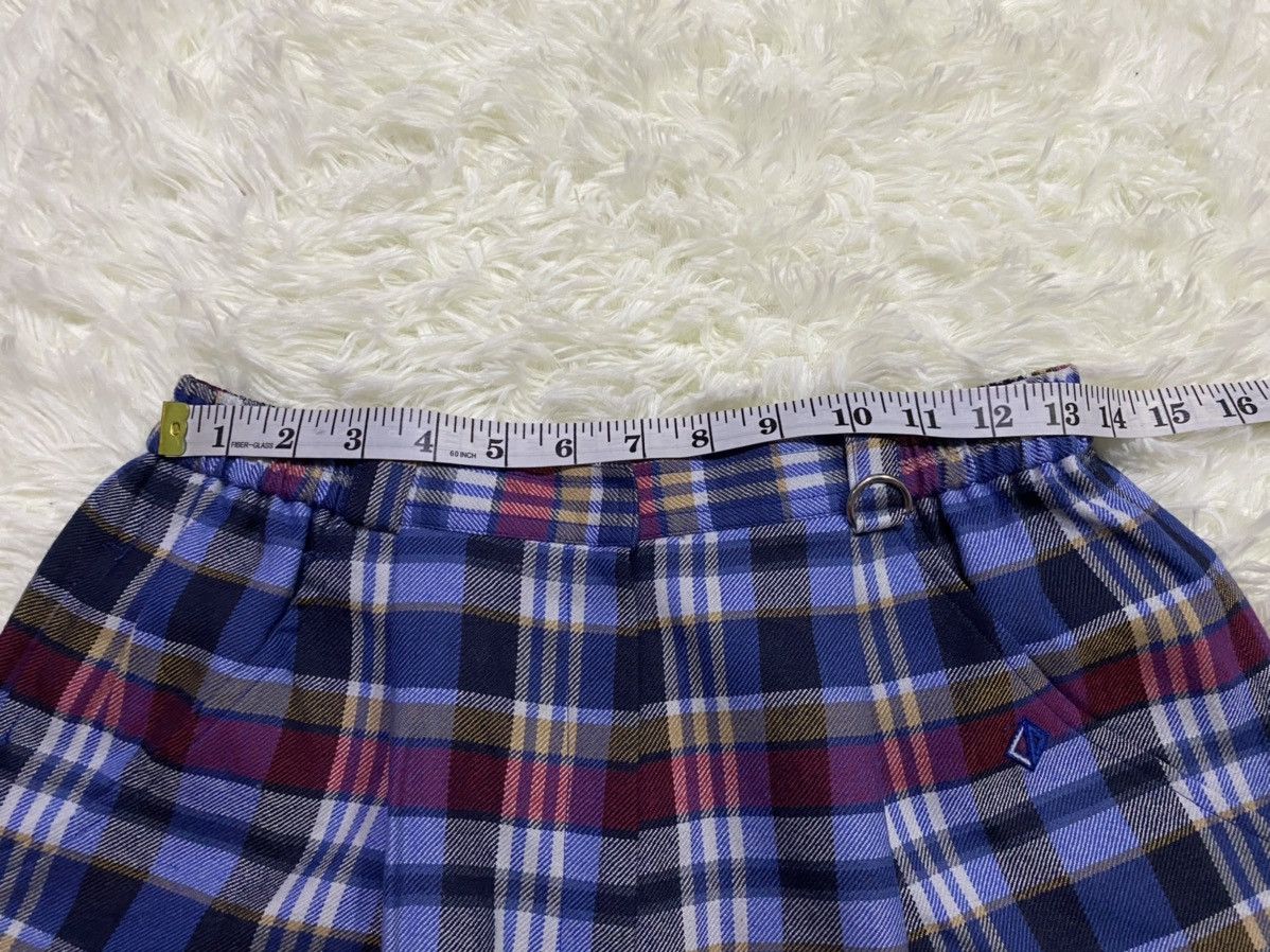 Christian Dior Monsieur × Vintage Vintage Christian Dior Sport Wool Tartan Pants Size US 30 / EU 46 - 11 Thumbnail