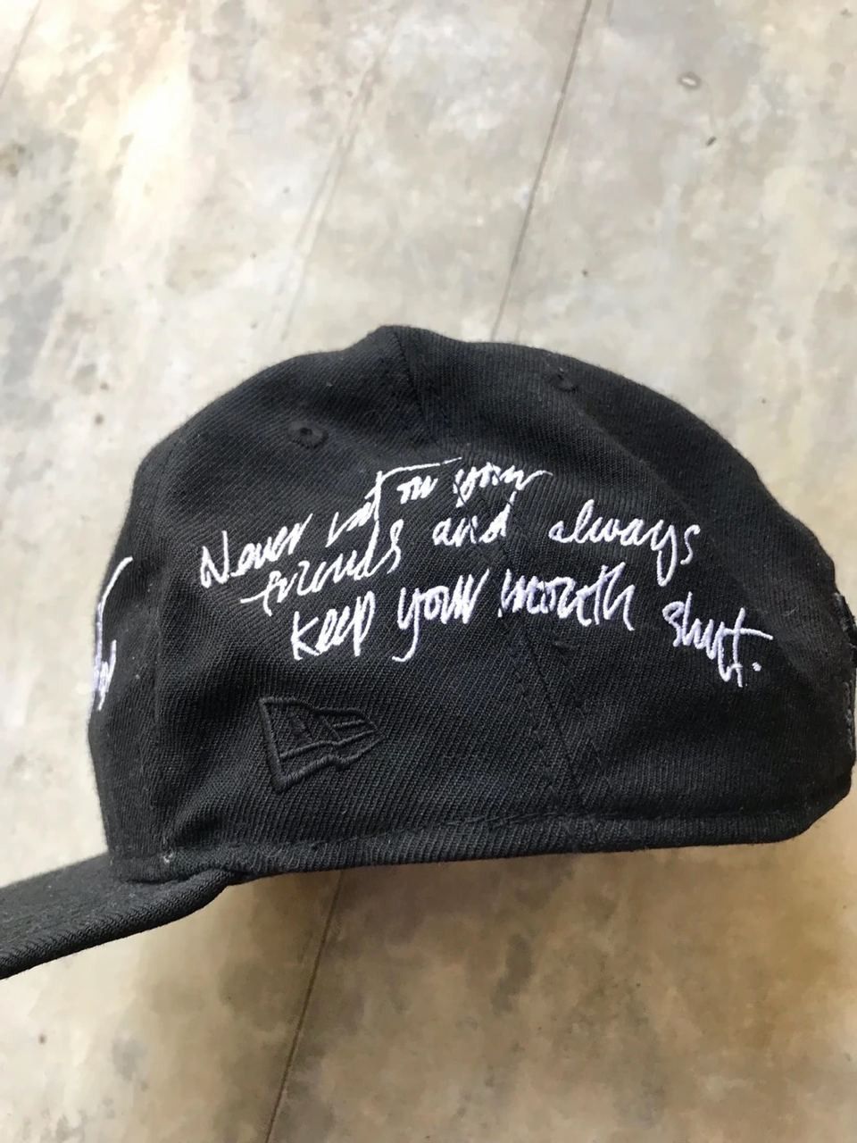 New Era × Supreme Never Rat On Your Friends "Goodfellas" Fitted Cap S/S06 Size ONE SIZE - 2 Thumbnail