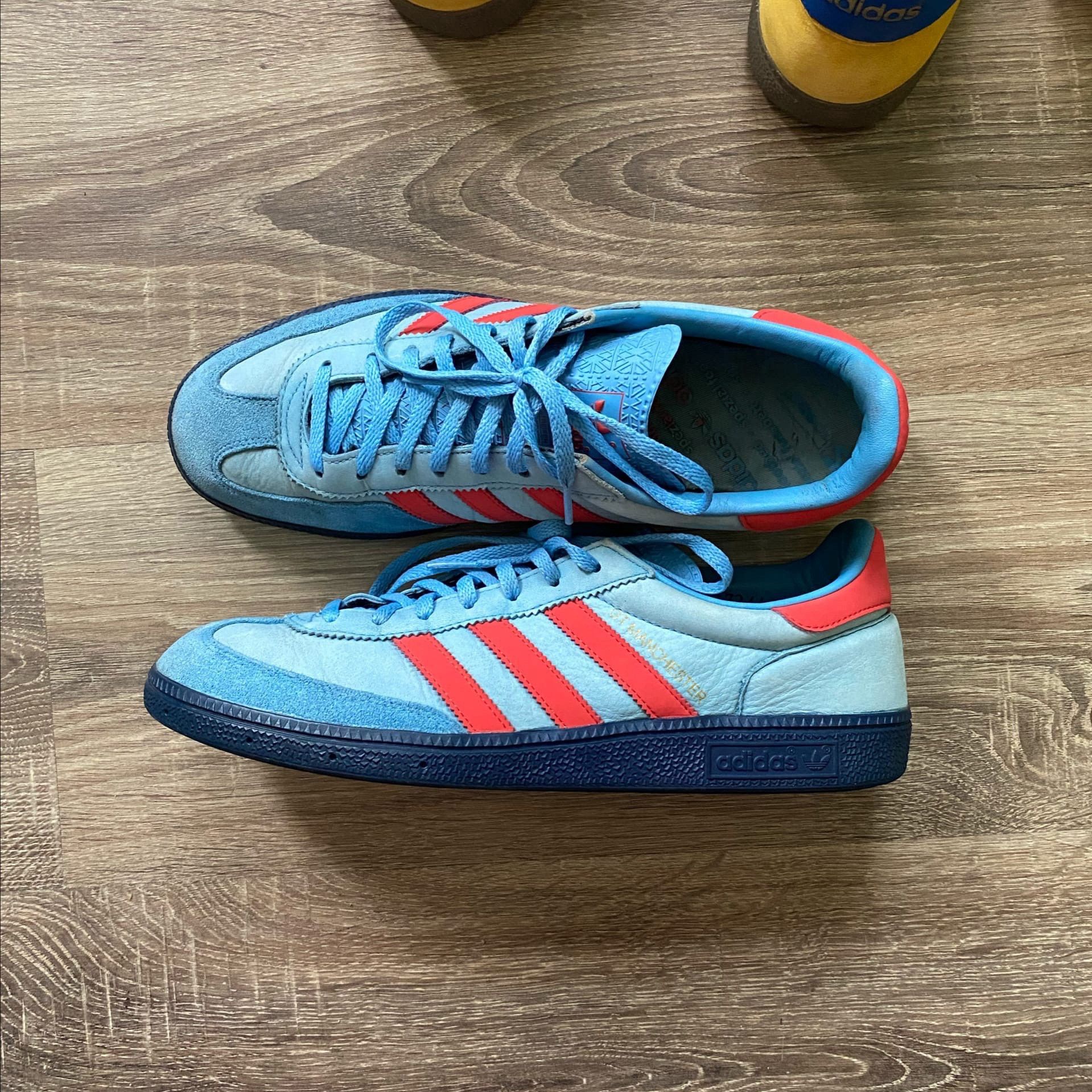 Adidas gt manchester spezial clearance