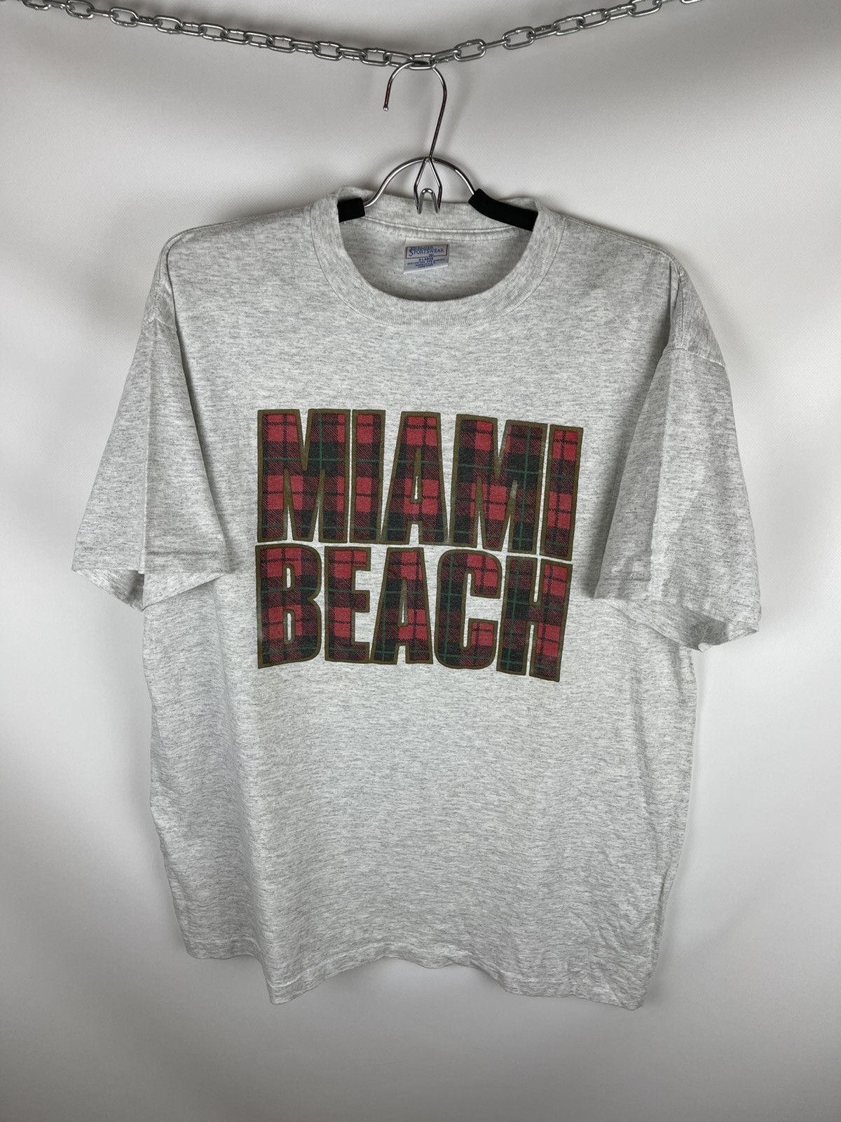 Vintage Miami Beach vintage 90s made in USA American tee shirt Size US XL / EU 56 / 4 - 1 Thumbnail