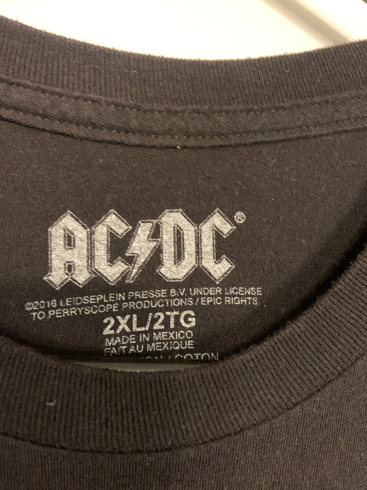 Vintage AC/DC shirt Hells Bells Size US XXL / EU 58 / 5 - 2 Thumbnail