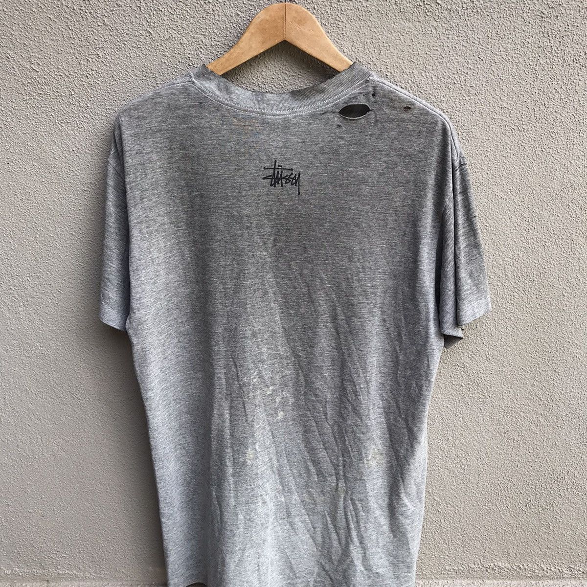 Stussy Vintage 90s STUSSY usa tee thrashed & distressed Size US L / EU 52-54 / 3 - 3 Thumbnail