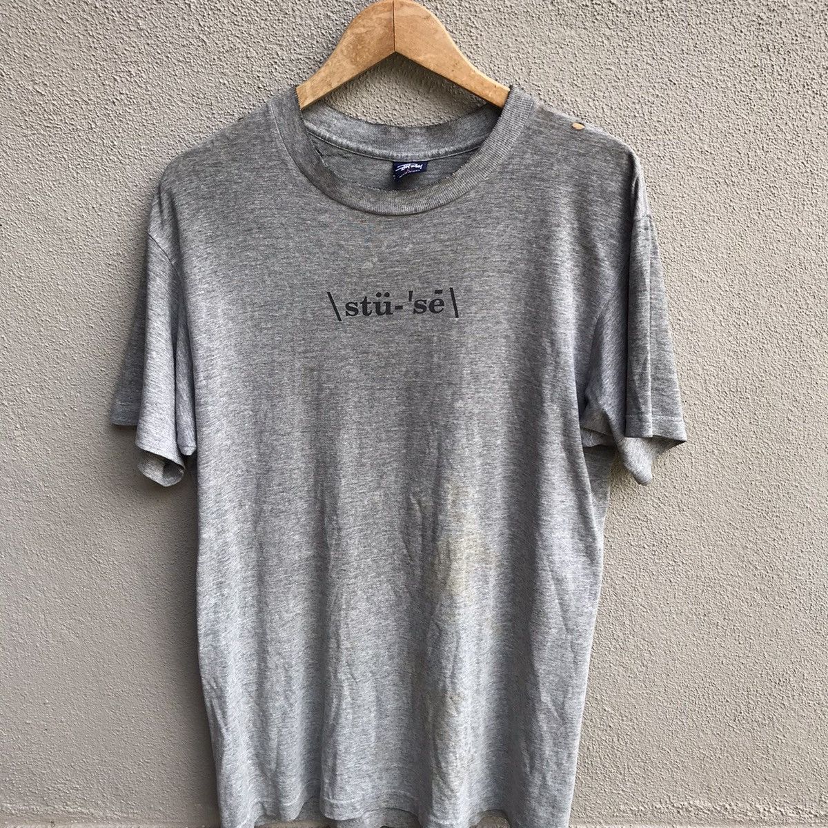 Stussy Vintage 90s STUSSY usa tee thrashed & distressed Size US L / EU 52-54 / 3 - 2 Thumbnail