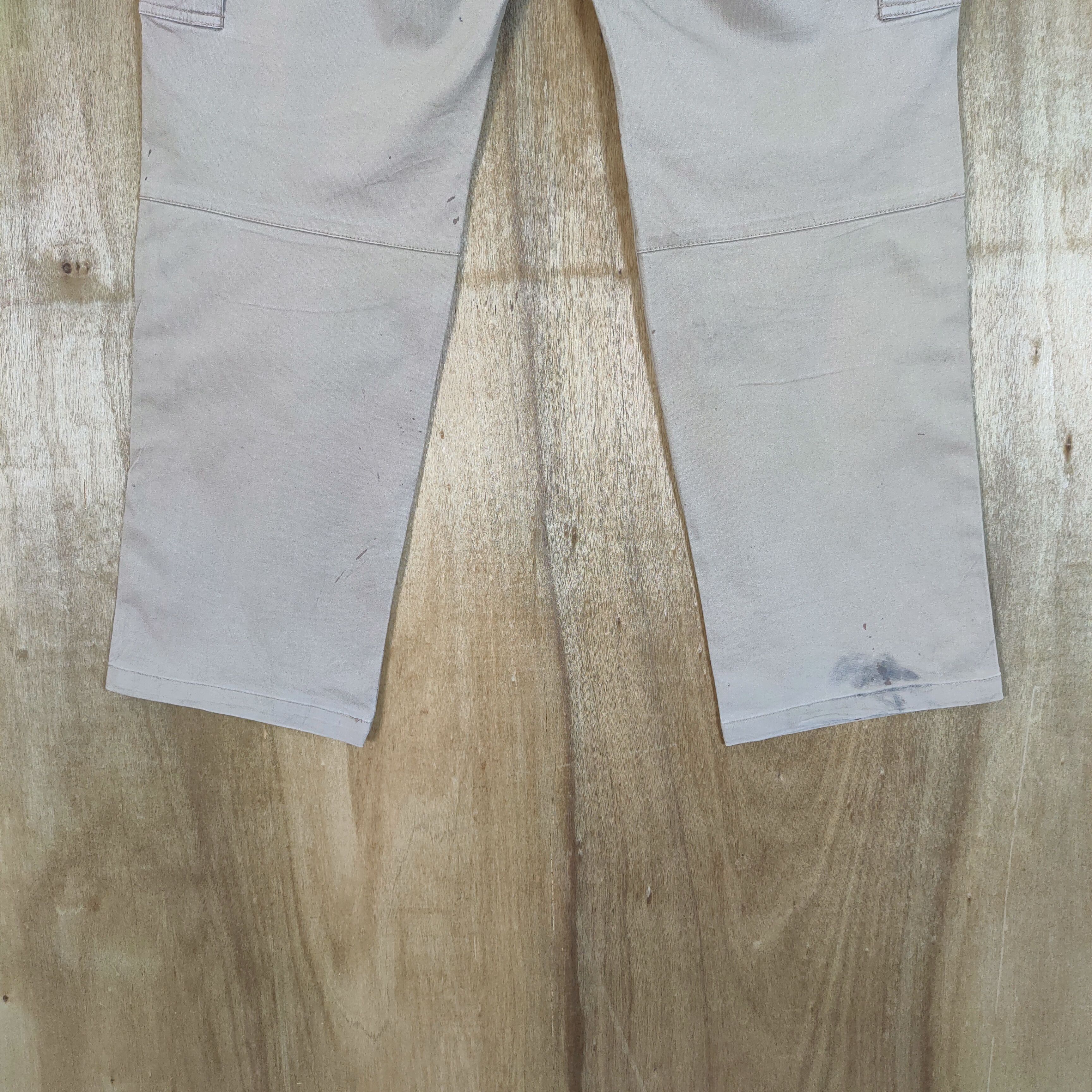 Japanese Brand JAPANES FADED RUSTY PAINT CARGO PANTS/ WORKWEAR PANTS Size US 32 / EU 48 - 8 Thumbnail