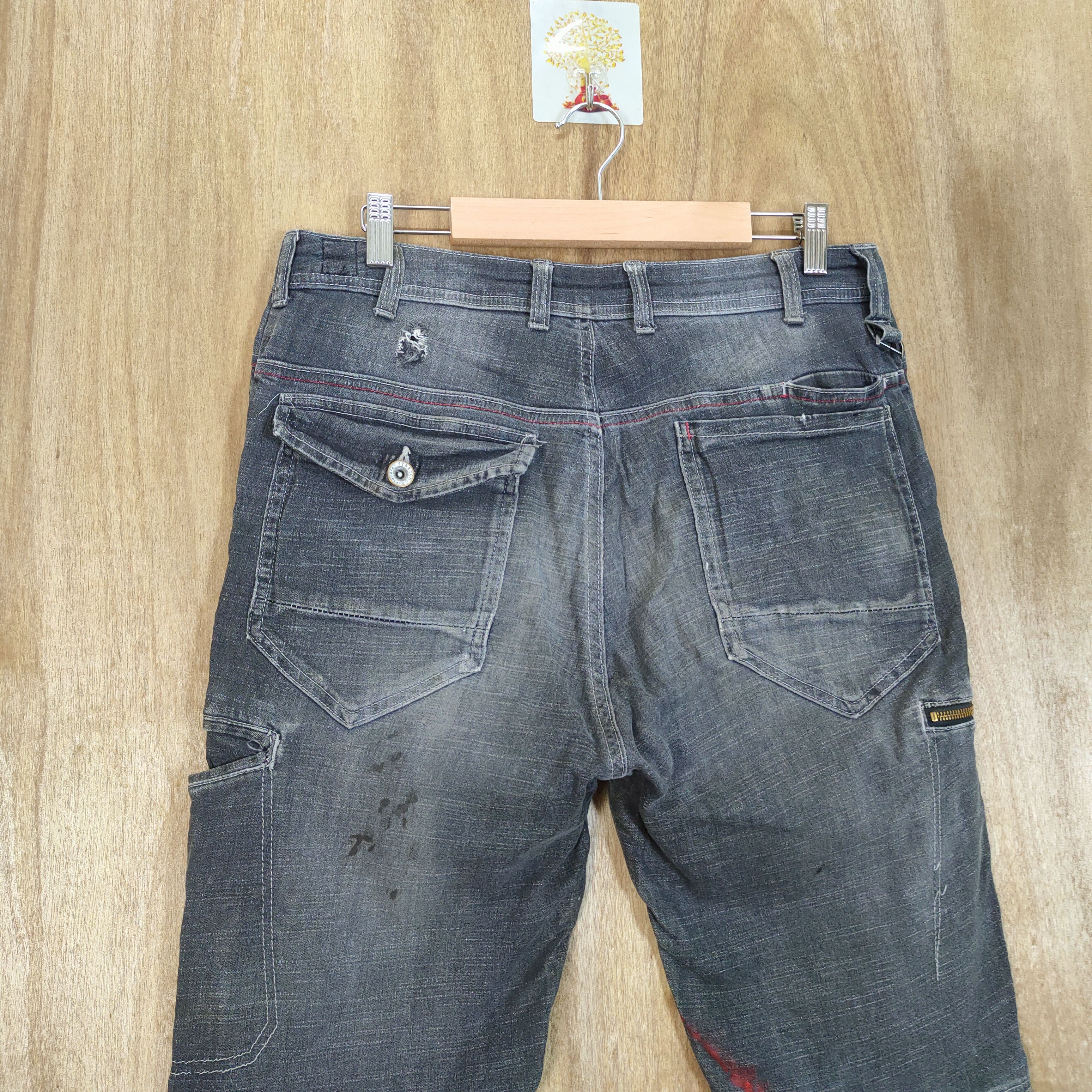 Japanese Brand VINTAGE DISTRESSED FADED RUSTY BLACK CARGO PANTS Size US 32 / EU 48 - 7 Thumbnail