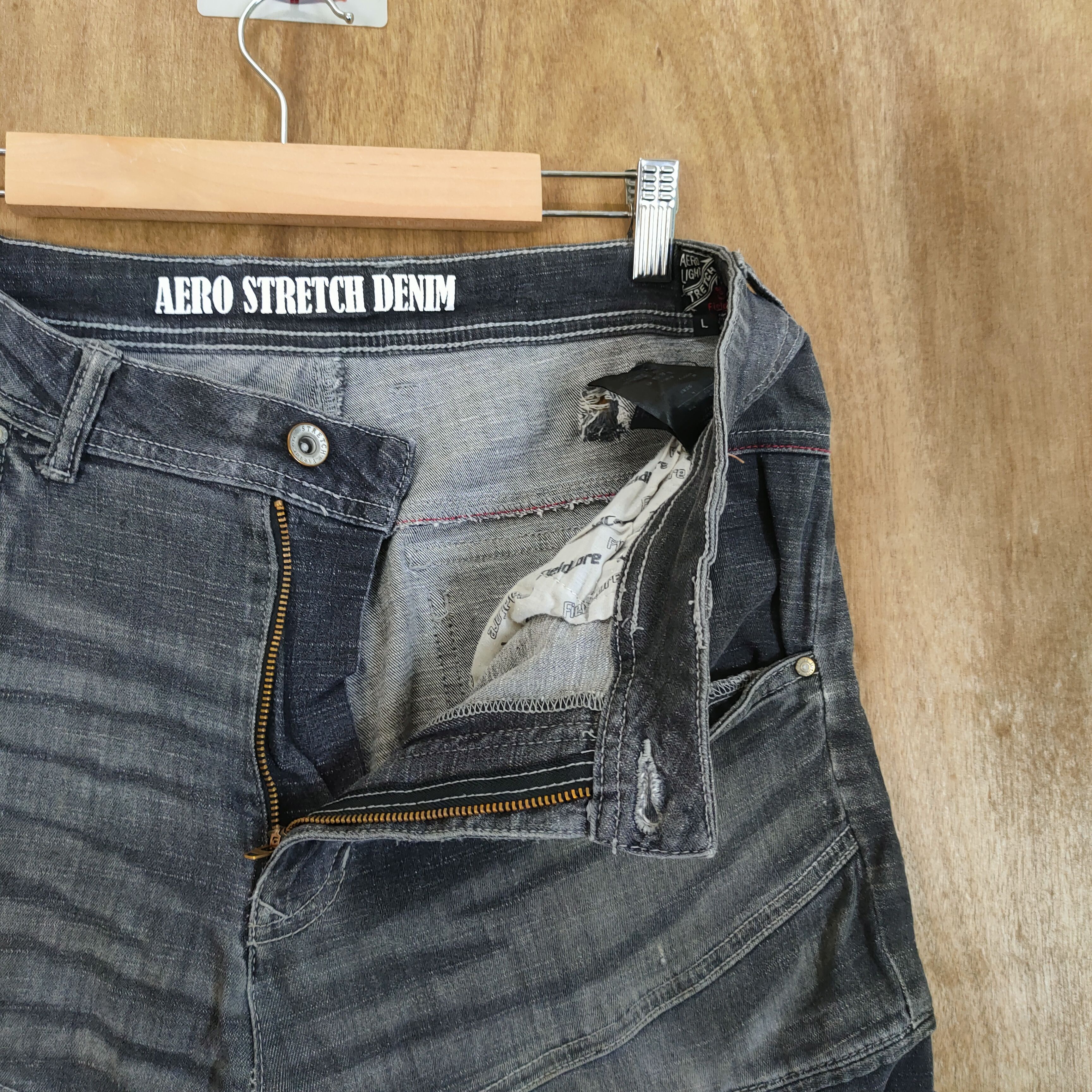 Japanese Brand VINTAGE DISTRESSED FADED RUSTY BLACK CARGO PANTS Size US 32 / EU 48 - 5 Thumbnail
