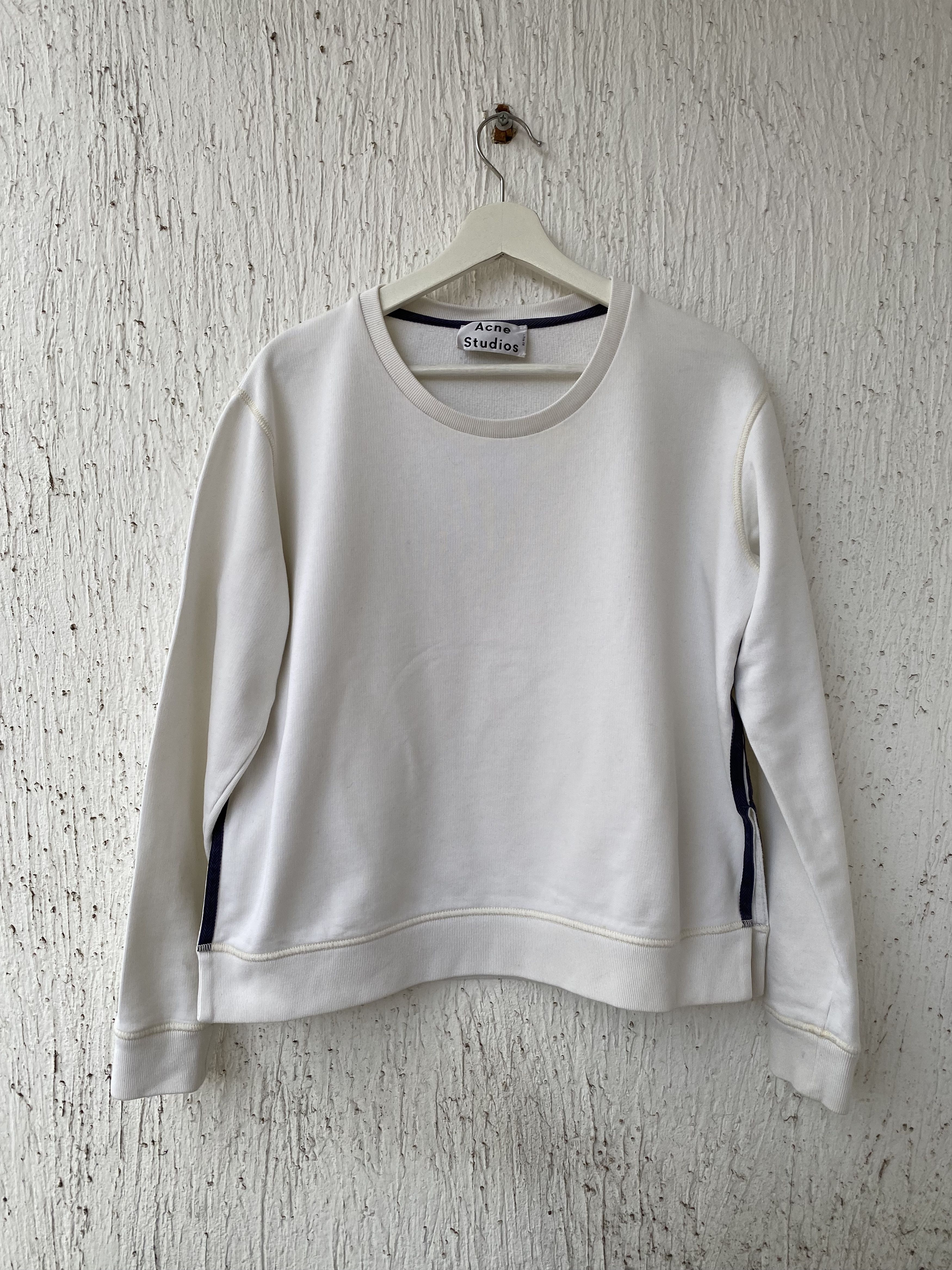 Acne Studios cropped sweatshirt Size US S / EU 44-46 / 1 - 1 Thumbnail