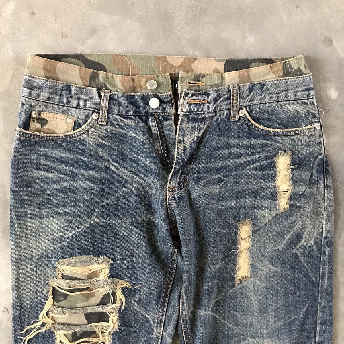 Japanese Brand Steals ⚡️ Japanese Distressed Double Waist Acid Wash Jeans Size US 34 / EU 50 - 9 Thumbnail