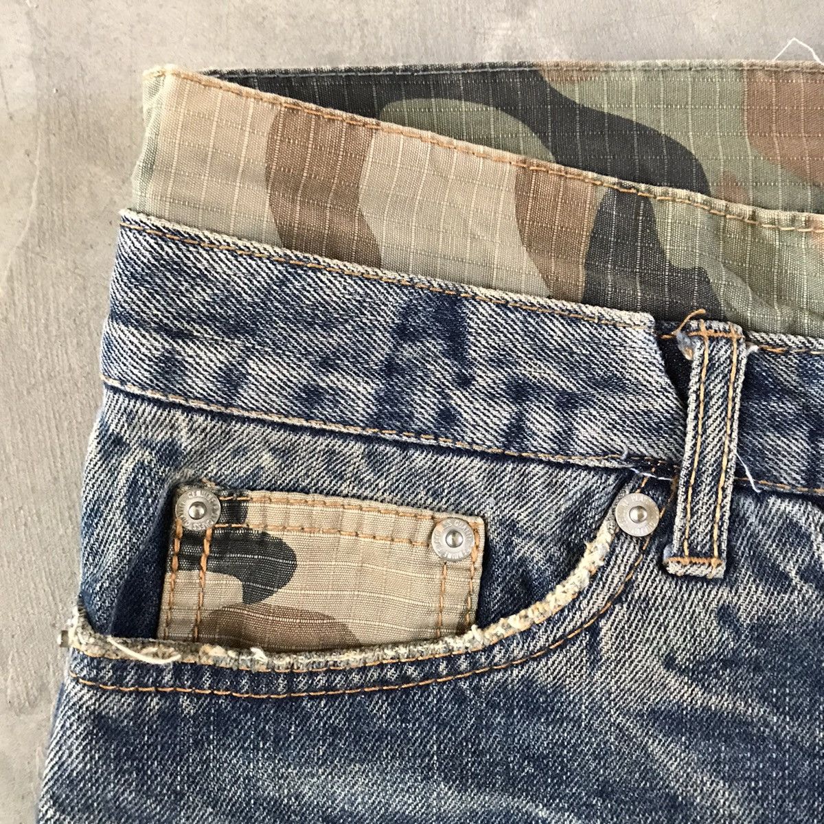 Japanese Brand Steals ⚡️ Japanese Distressed Double Waist Acid Wash Jeans Size US 34 / EU 50 - 8 Thumbnail