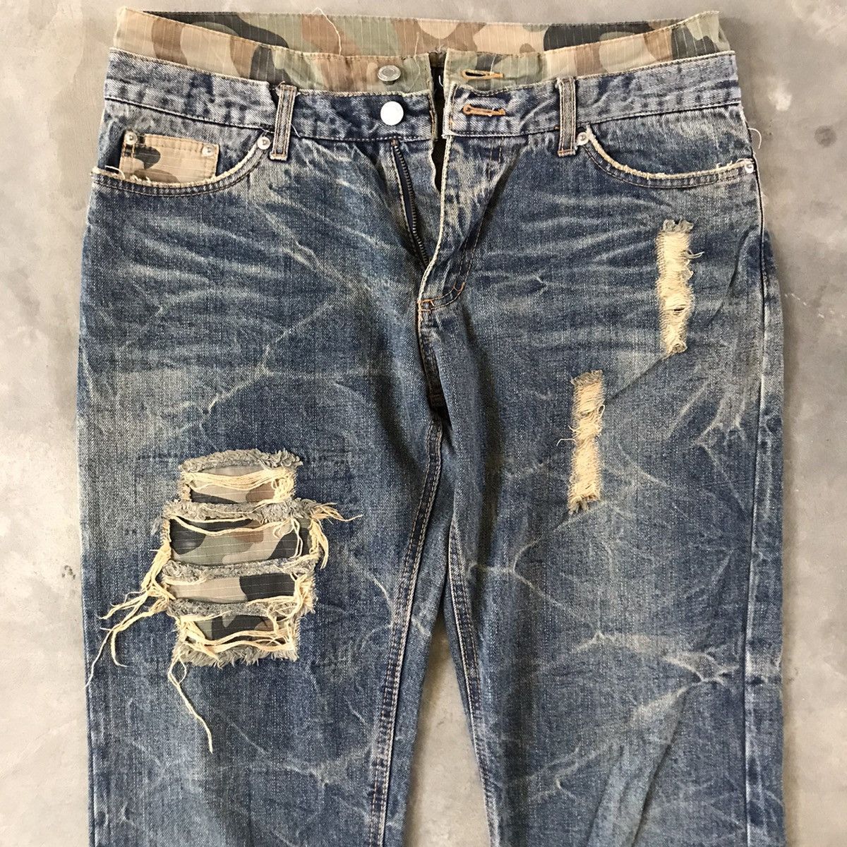 Japanese Brand Steals ⚡️ Japanese Distressed Double Waist Acid Wash Jeans Size US 34 / EU 50 - 4 Thumbnail