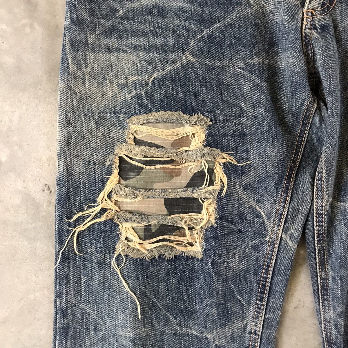 Japanese Brand Steals ⚡️ Japanese Distressed Double Waist Acid Wash Jeans Size US 34 / EU 50 - 5 Thumbnail