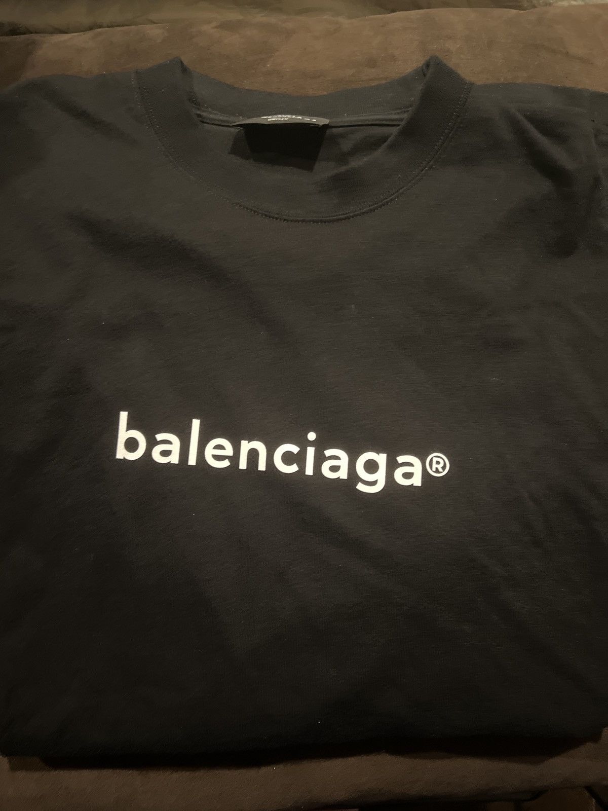 Balenciaga Copyright Medium Fit T-Shirt in Black Size US M / EU 48-50 / 2 - 4 Thumbnail