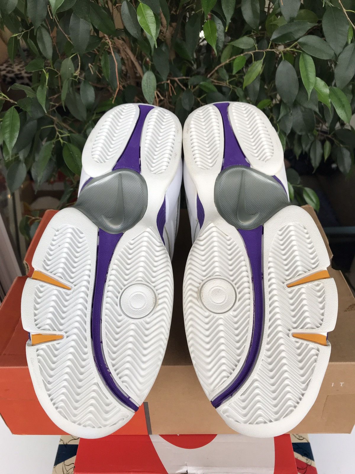 NBA Nike Air B-Ball Dual-D 2005 Jordan Lakers Lebron KD Kobe Size US 8.5 / EU 41-42 - 7 Thumbnail
