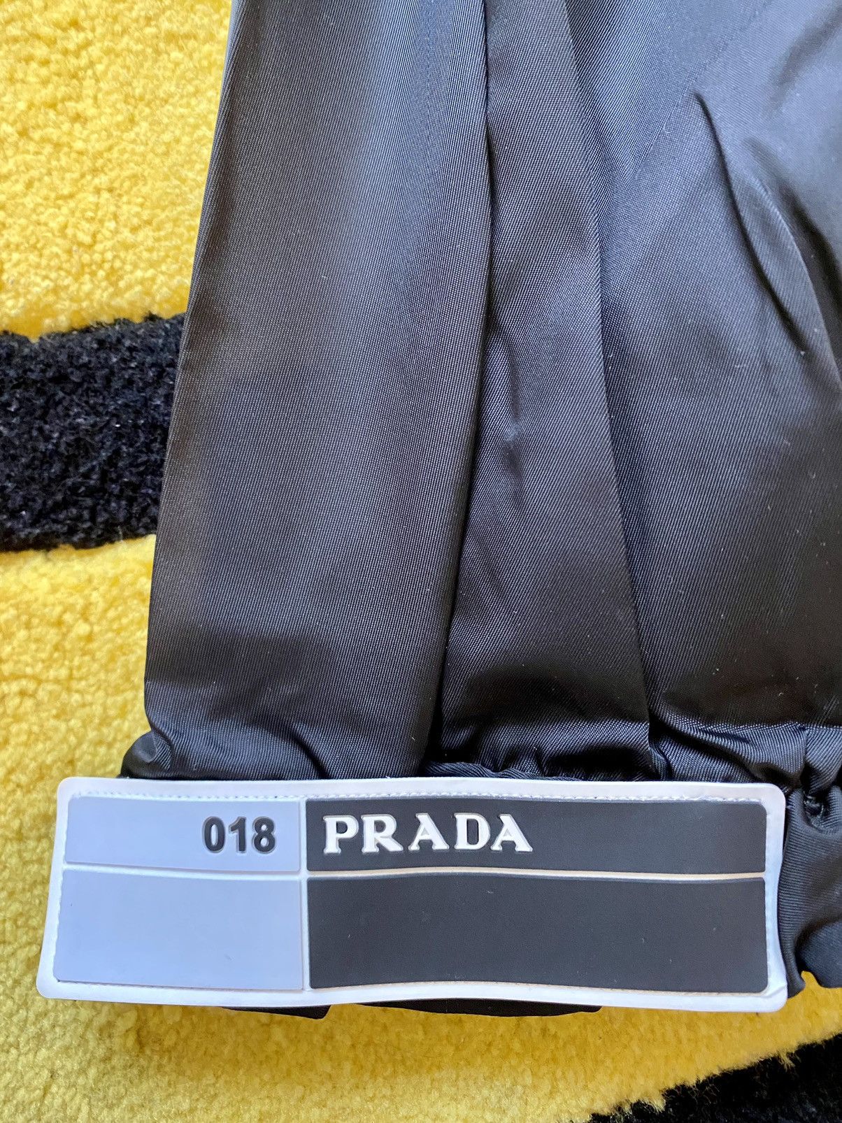 Prada Prada Nylon Gabardine Track Pants Size US 32 / EU 48 - 3 Thumbnail