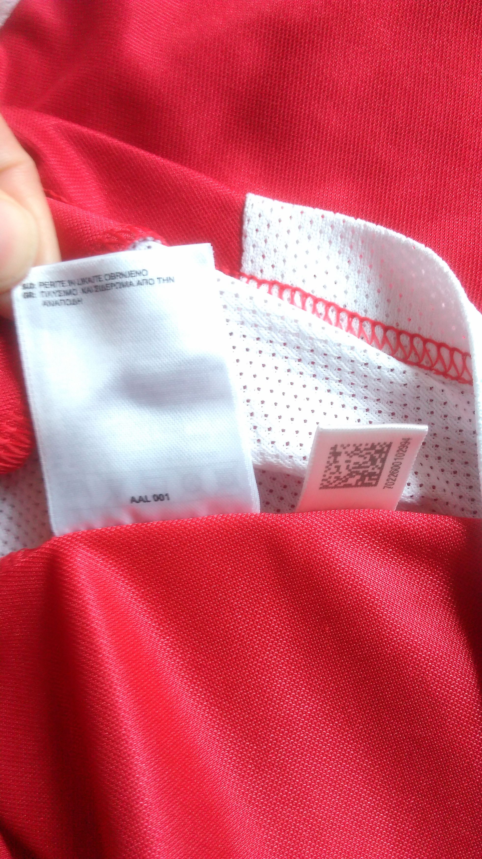 Adidas Uefa Vintage Adidas UEFA Euro 2004 Official Licensed Product Tshirt Red Tee V Neck Jersey Mens Size Small S Shirt Euro Portugal Suisse Levi Adidas Nike Fila Reebok Puma