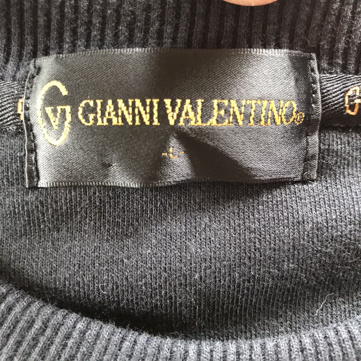 Gianni Valentino × Valentino × Vintage Gianni Valentino Sweatshirt Spell Out Embroidered Big Logo Size US M / EU 48-50 / 2 - 3 Thumbnail