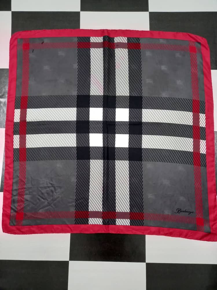 Burberry Burberry Scarf Size ONE SIZE - 3 Thumbnail