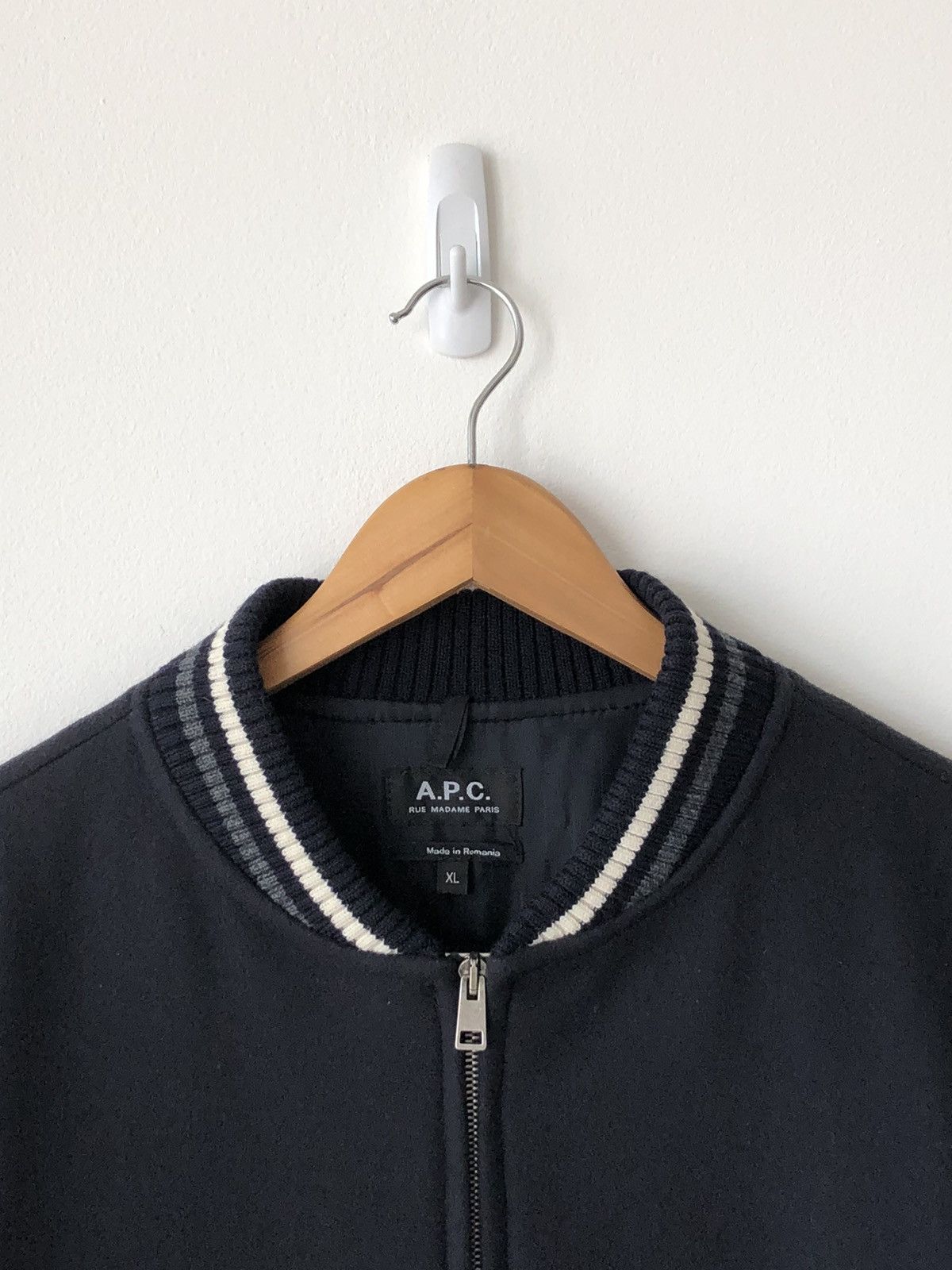 A.P.C. A.P.C. Copper Varsity Jacket Size US XL / EU 56 / 4 - 5 Thumbnail