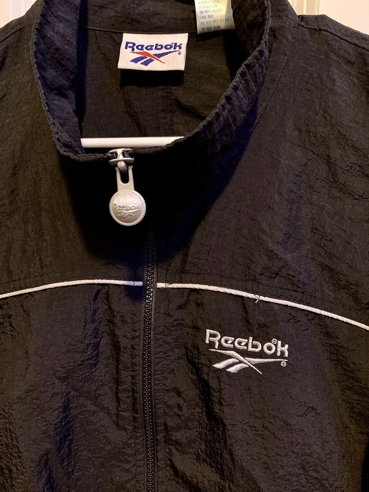 Reebok × Vintage Vintage Reebok Windbreaker Zip-up Jacket Size US L / EU 52-54 / 3 - 2 Thumbnail