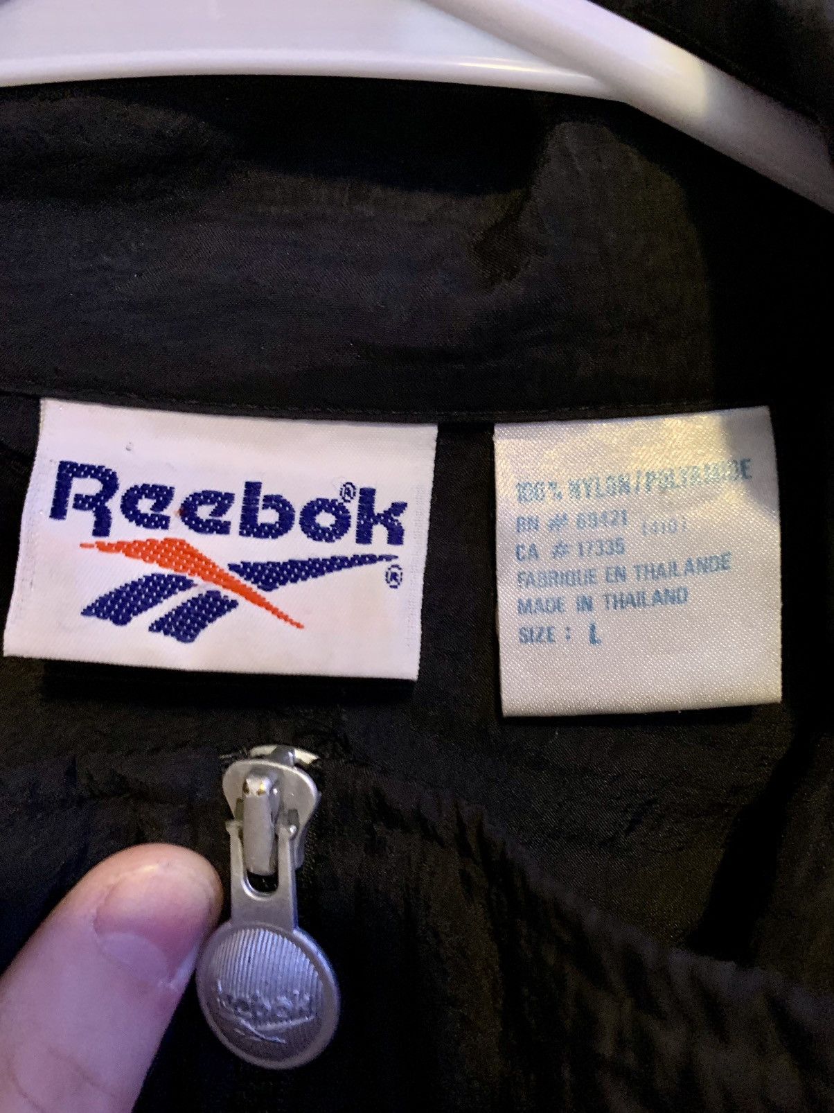 Reebok × Vintage Vintage Reebok Windbreaker Zip-up Jacket Size US L / EU 52-54 / 3 - 3 Thumbnail