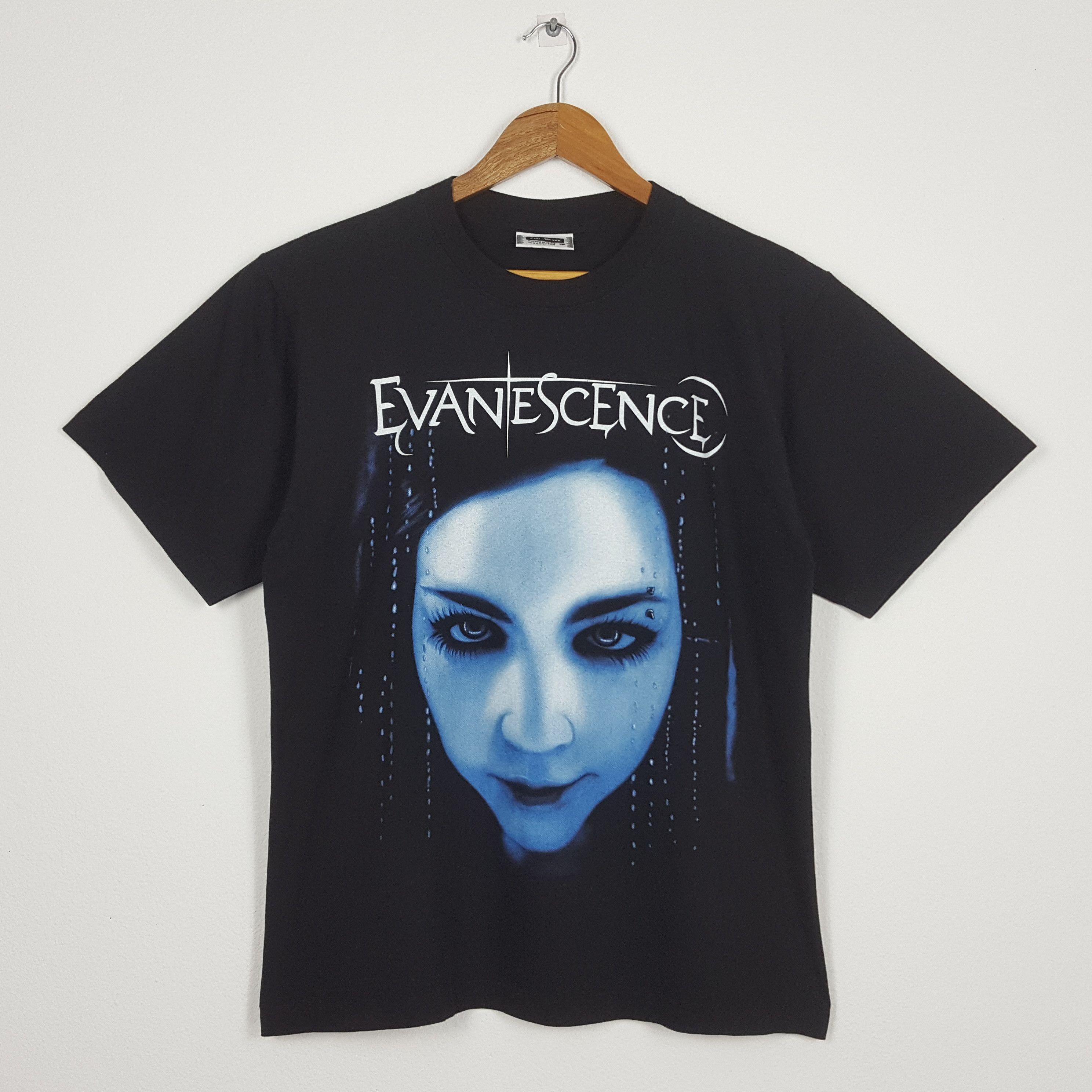 EVANESCENCE Tシャツ　エバネッセンス 希少【未使用】 EVANESCENCE Tシャツ Fallen 2XLサイズ エヴァネッセンス - メルカリ
