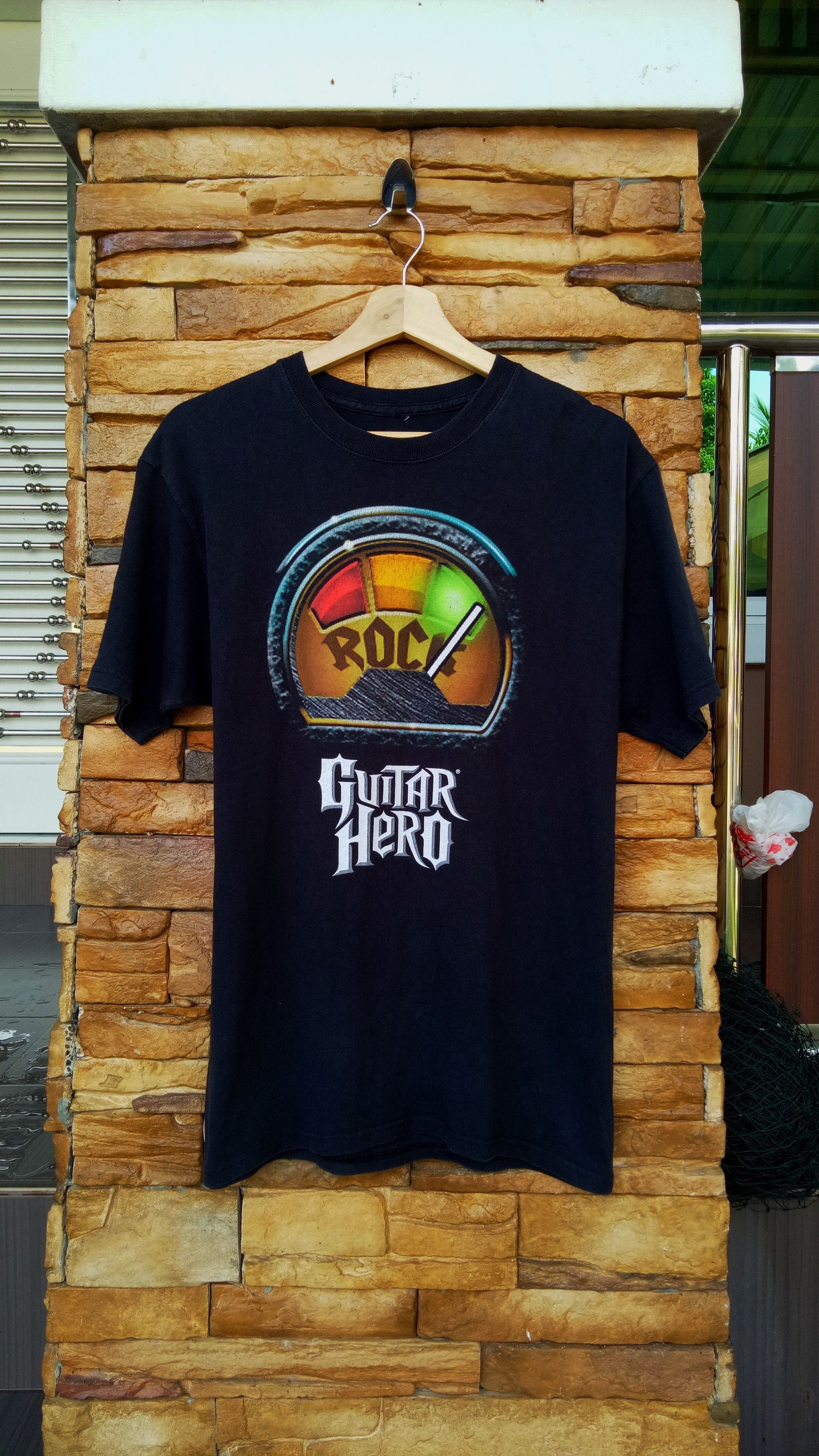 GUITAR HERO - I ROCK