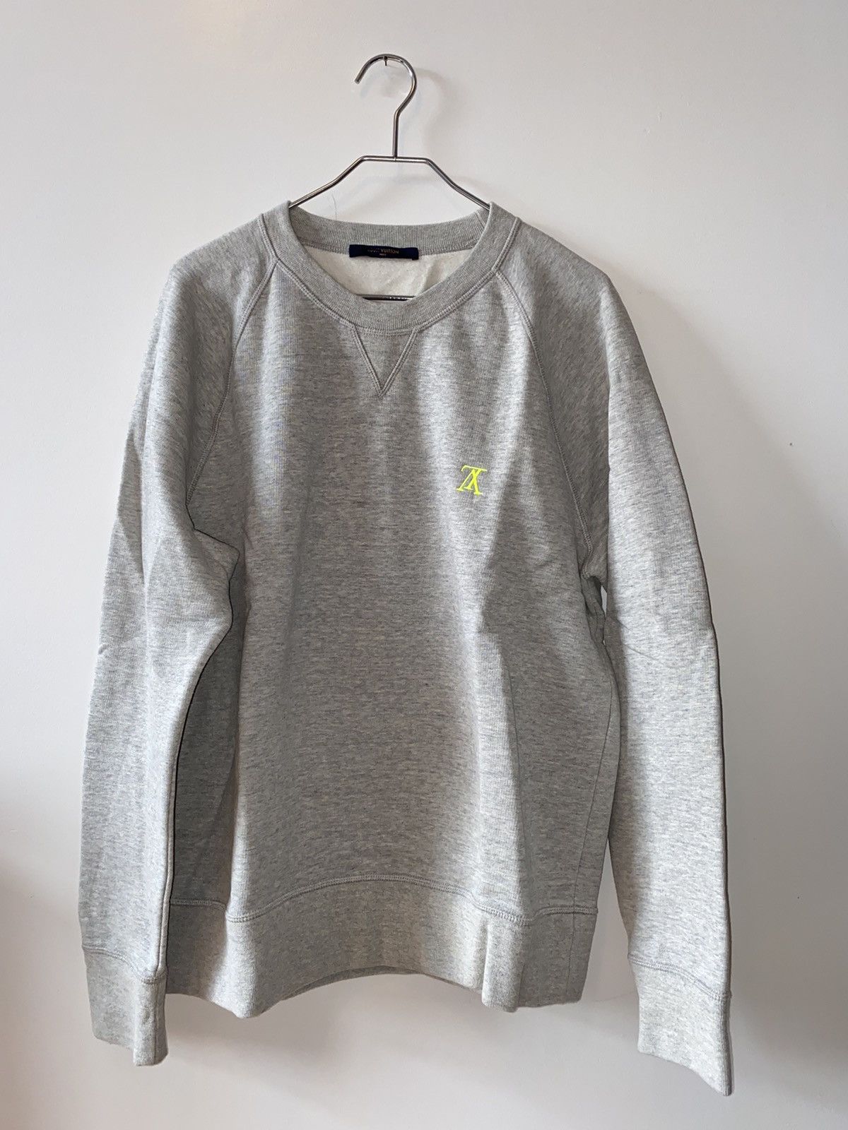 LOUIS VUITTON MEN'S Upside Down LV Sweatshirt. $399.99 - PicClick