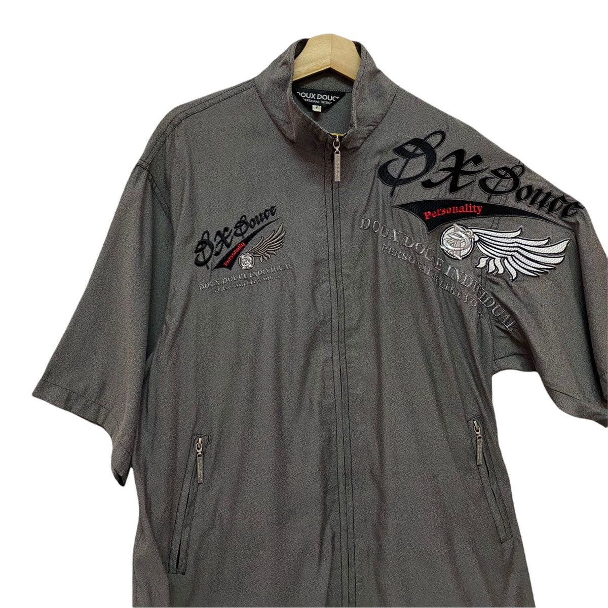 If Six Was Nine 🔥DOUX DOUCE INDIVIDUAL DESIGNER ZIPPER SHORTSLEEVE SHIRT Size US L / EU 52-54 / 3 - 4 Thumbnail