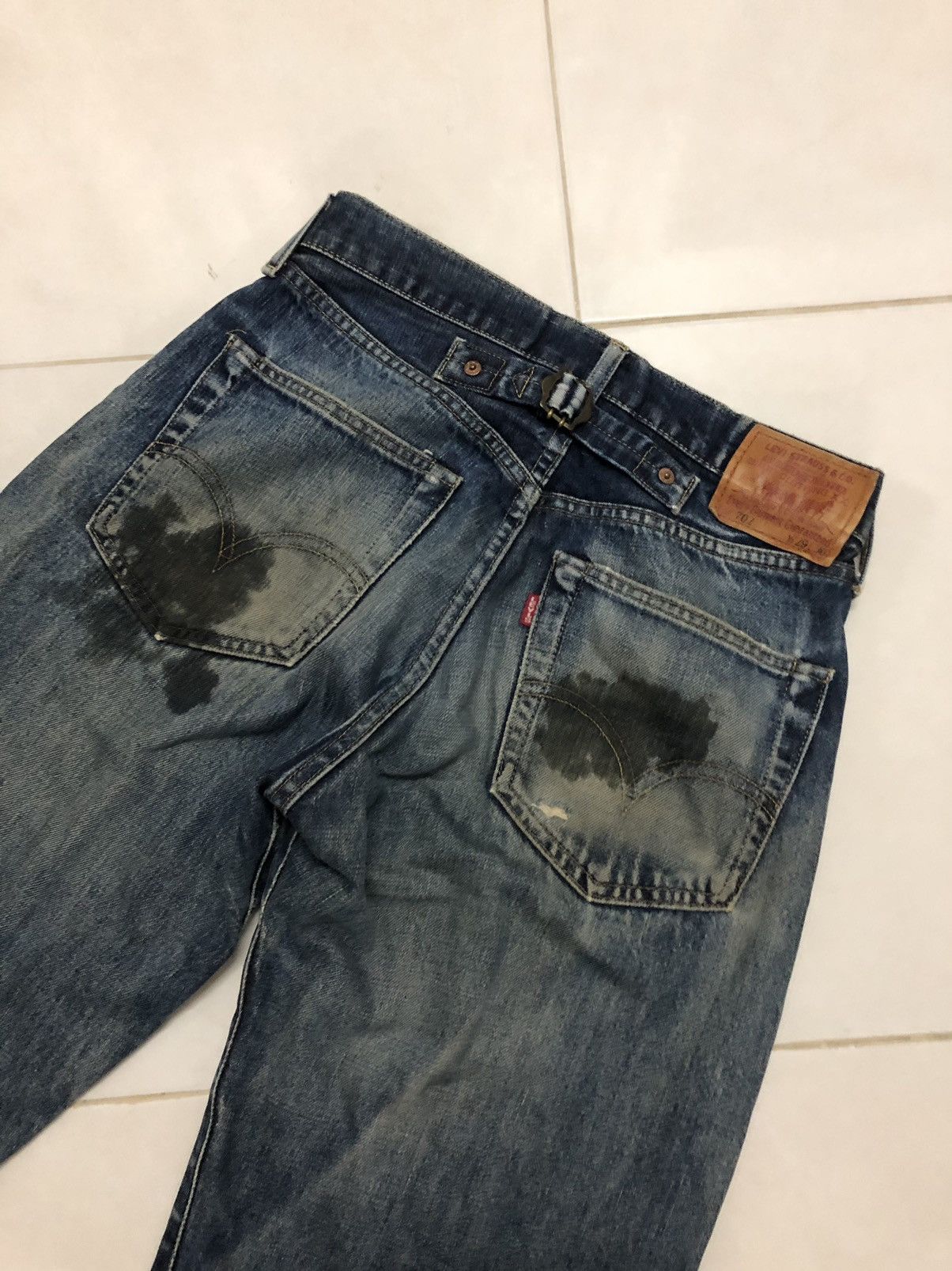Levi's Vintage 702 Capital E LEVIS Back Buckle Distressed Denim Size US 28 / EU 44 - 25 Thumbnail