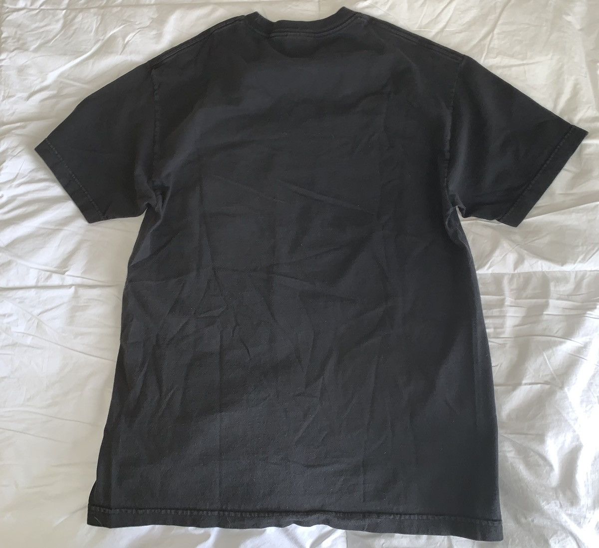 Vintage 90s/late 00s Beatles Revolver T-shirt