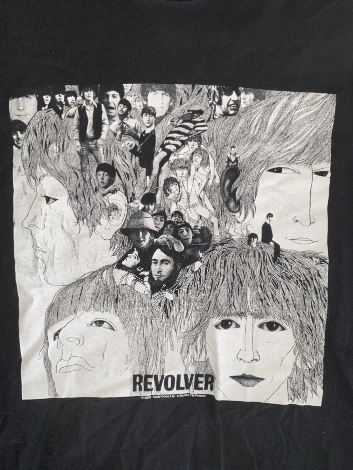 Vintage 90s/late 00s Beatles Revolver T-shirt