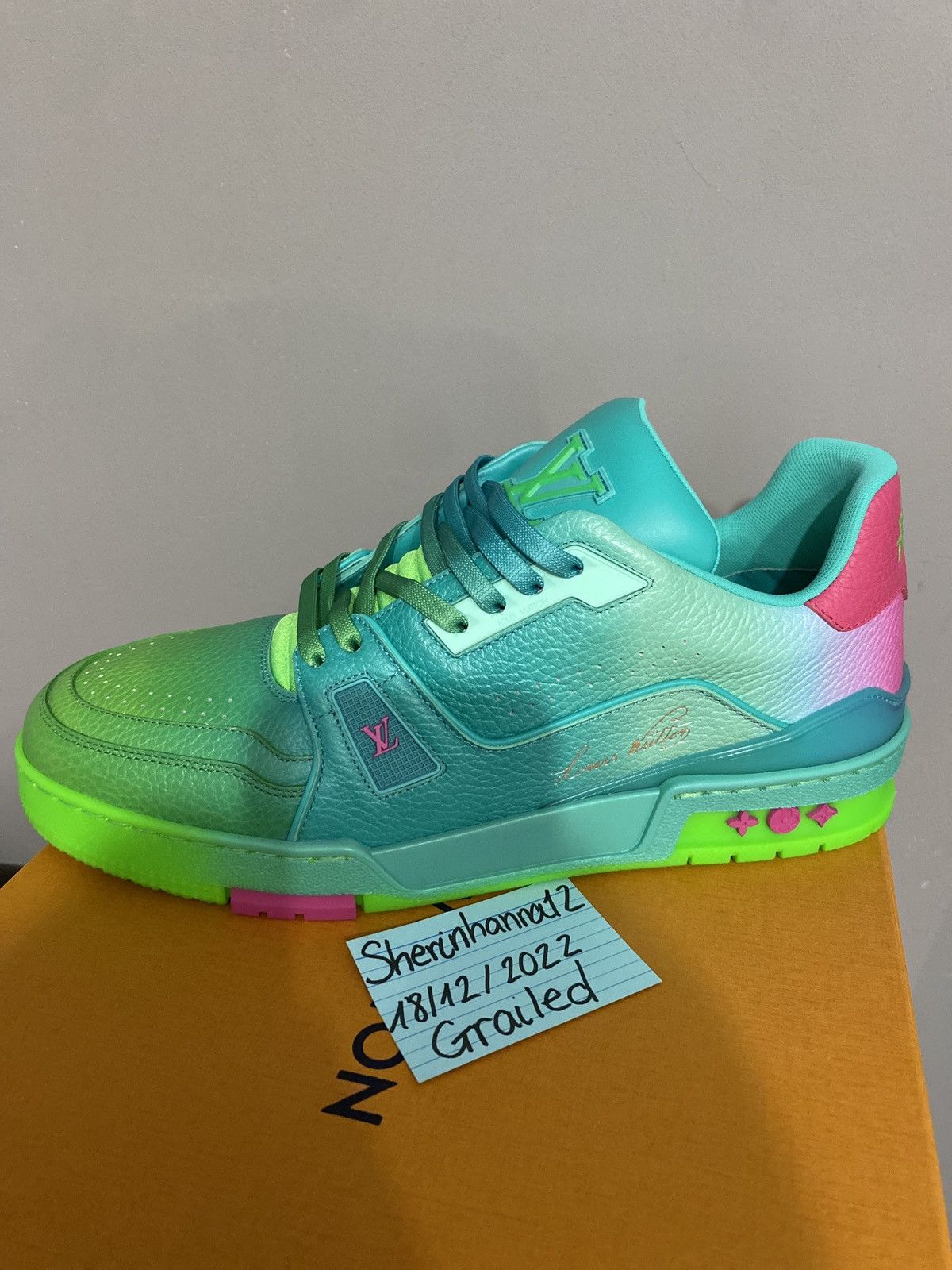 Virgil Abloh Louis Vuitton Trainer Green Ombre Size US 10 / EU 43 - 2 Thumbnail
