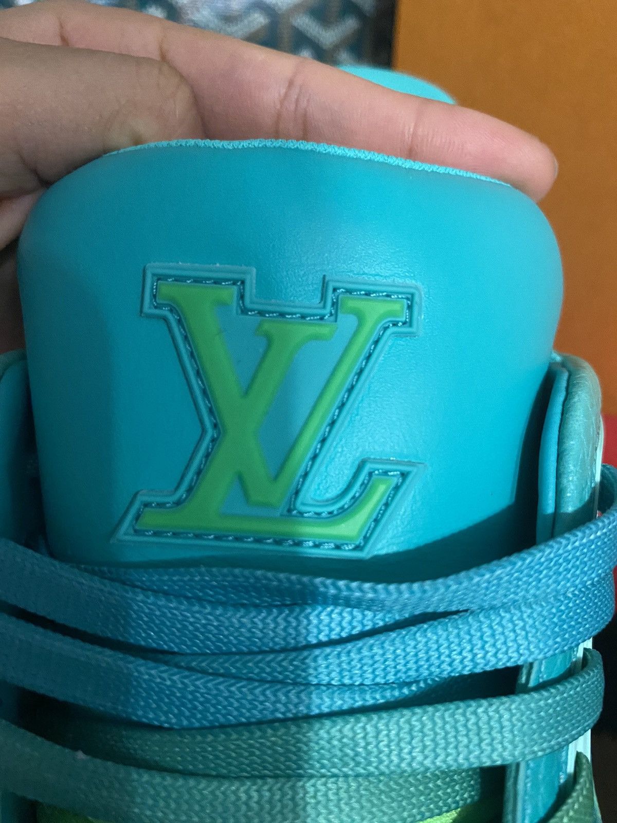 Virgil Abloh Louis Vuitton Trainer Green Ombre Size US 10 / EU 43 - 4 Thumbnail