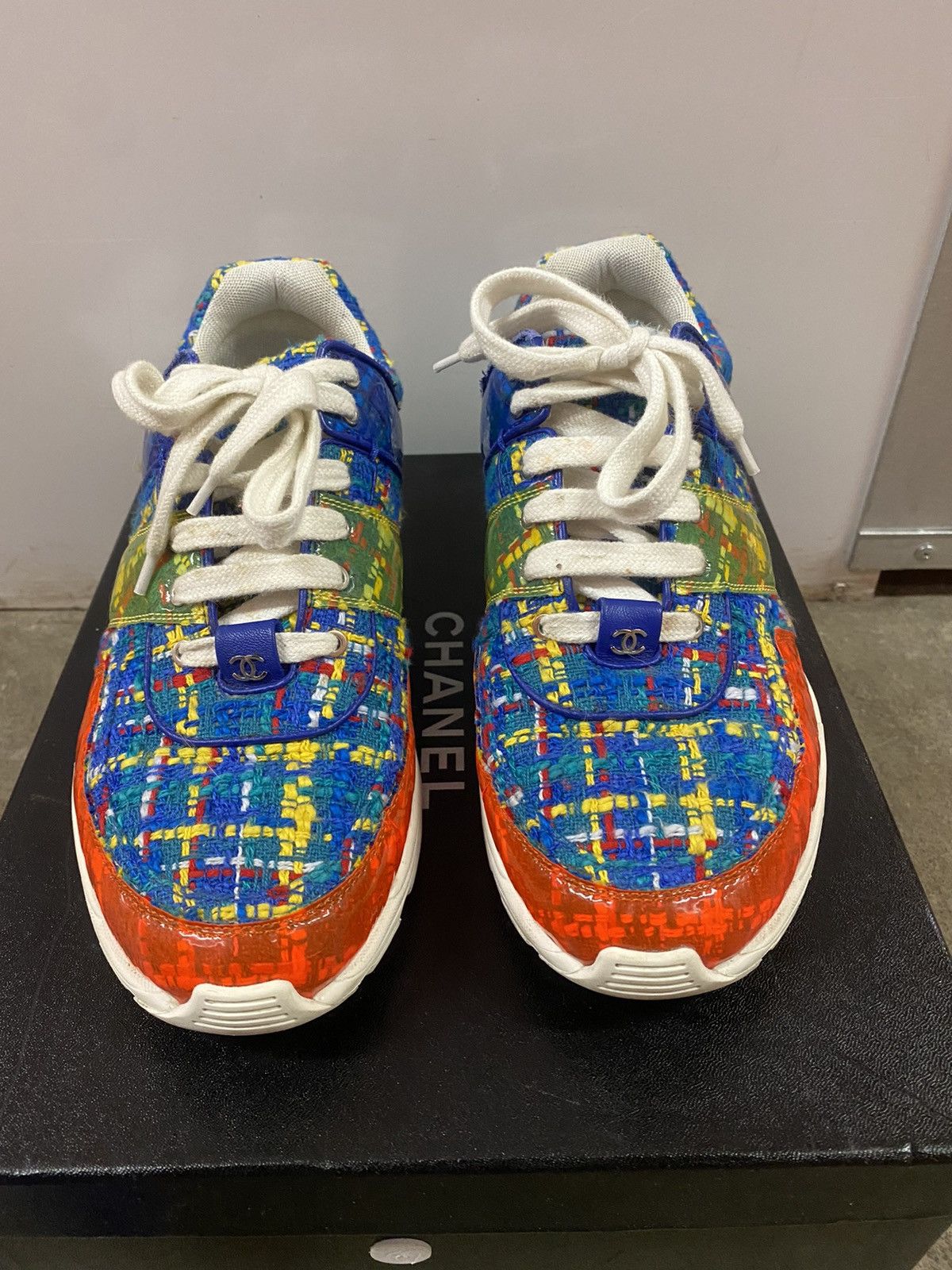 Chanel Chanel Mens Tweed Limited Sneaker Size US 9 / EU 42 - 4 Thumbnail