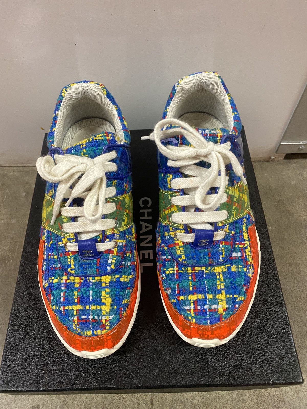 Chanel Chanel Mens Tweed Limited Sneaker Size US 9 / EU 42 - 2 Thumbnail