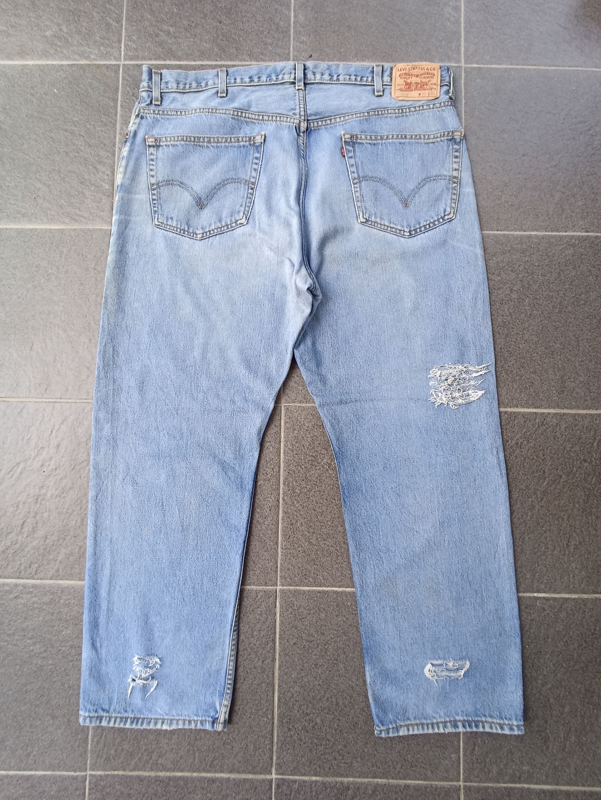 Jean × Levi's × Vintage Vintage Levis 505 Distressed Blue Wash 42x30 - J239 Size US 42 / EU 58 - 2 Thumbnail