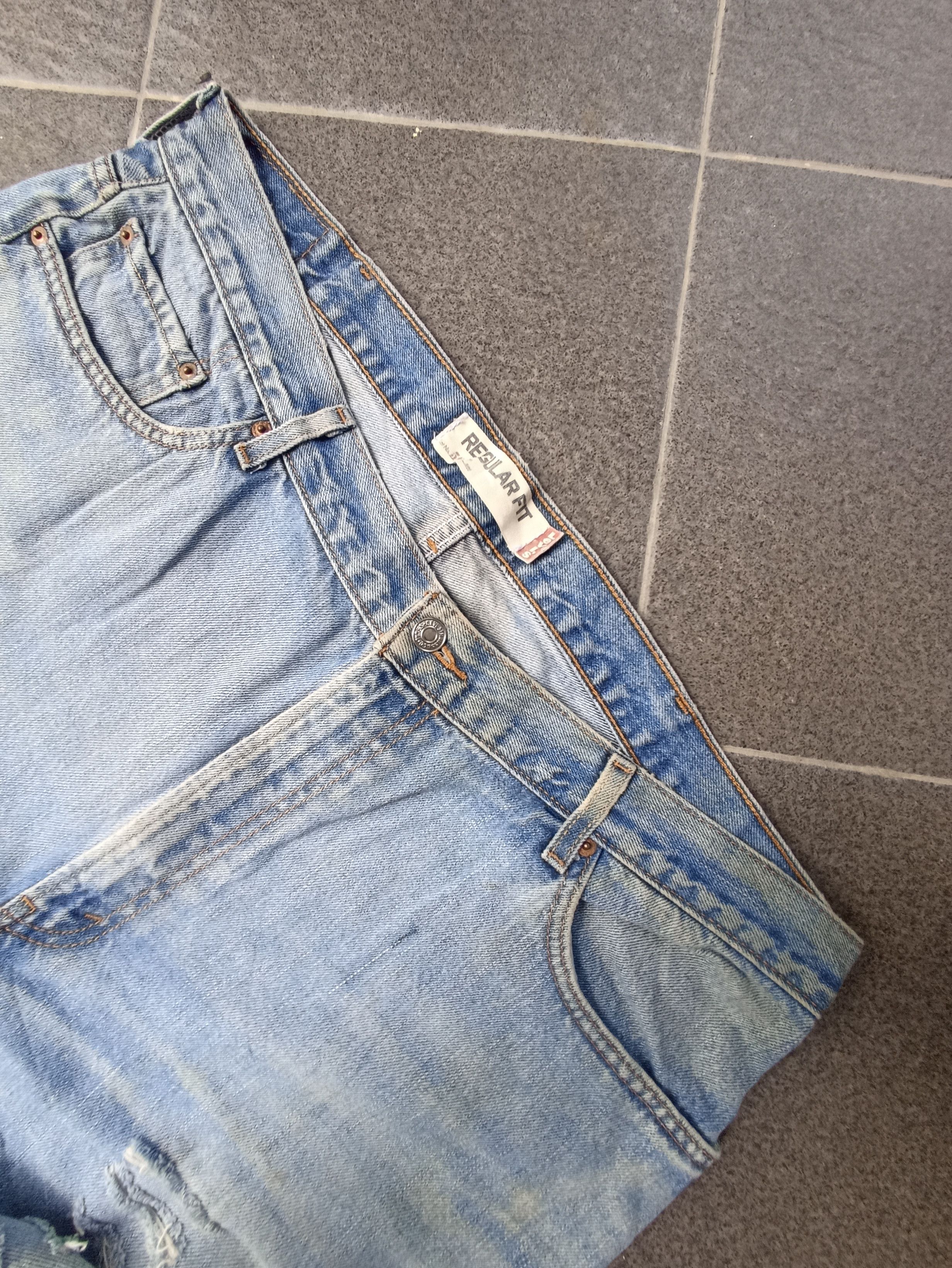 Jean × Levi's × Vintage Vintage Levis 505 Distressed Blue Wash 42x30 - J239 Size US 42 / EU 58 - 9 Thumbnail