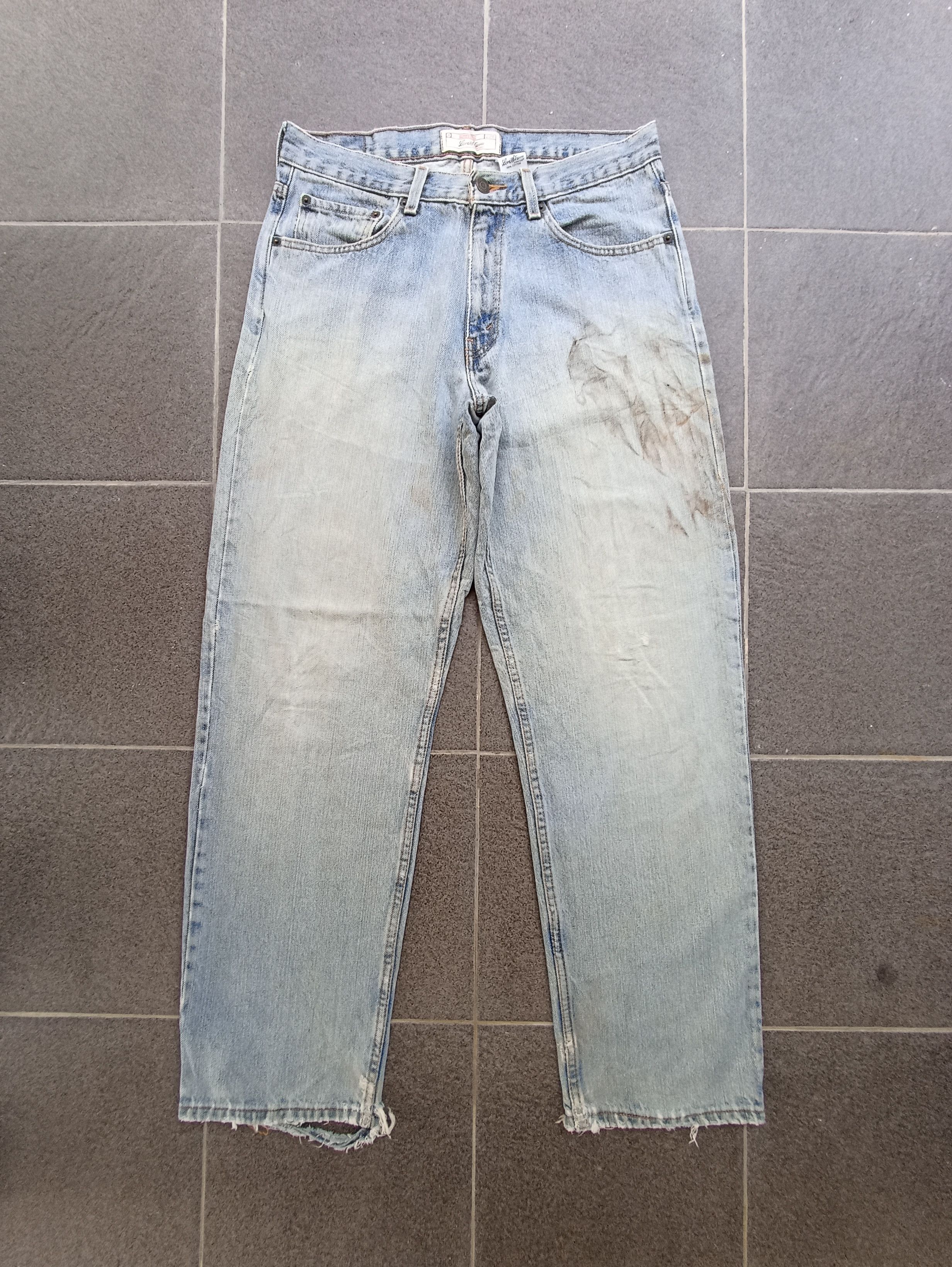 Jean × Levi's × Vintage Vintage Levis Signature Loose Relaxed Fit - J245 Size US 33 - 1 Thumbnail