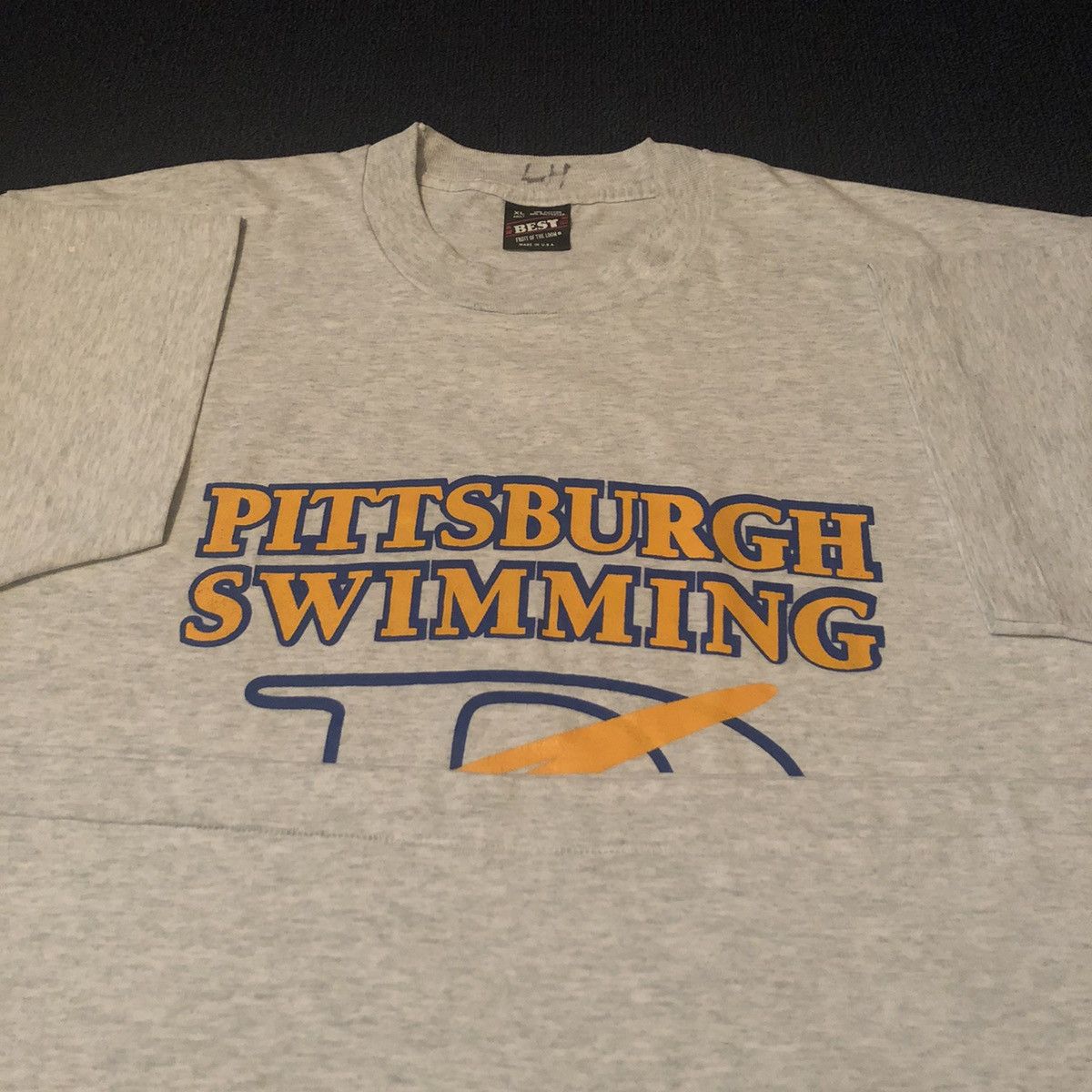 Vintage Vintage 90s Pittsburgh University Panthers Swimming Logo Tee Size US XL / EU 56 / 4 - 6 Thumbnail