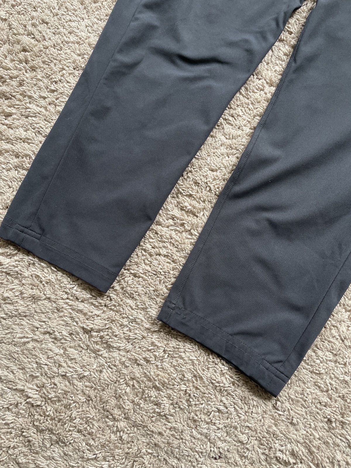 Lululemon Lululemon Commission Slim Pants Grey 32 Size US 32 / EU 48 - 5 Thumbnail