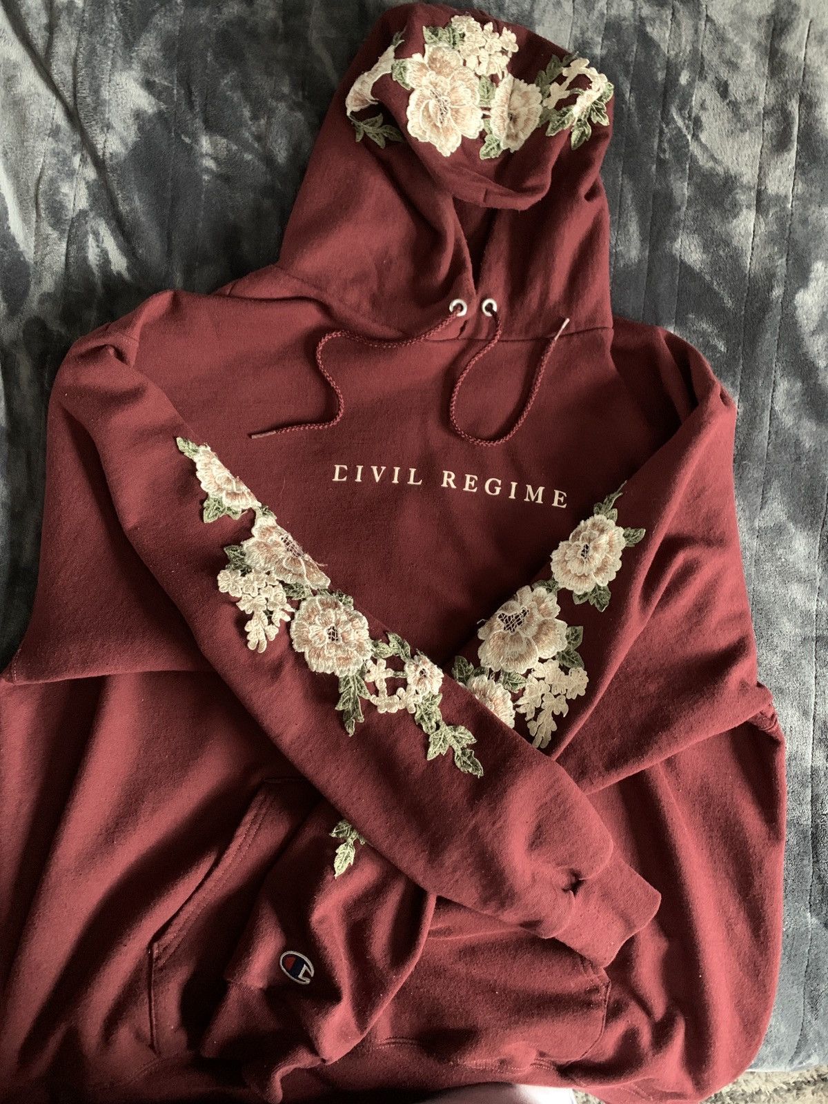 Civil regime champion hot sale rose hoodie