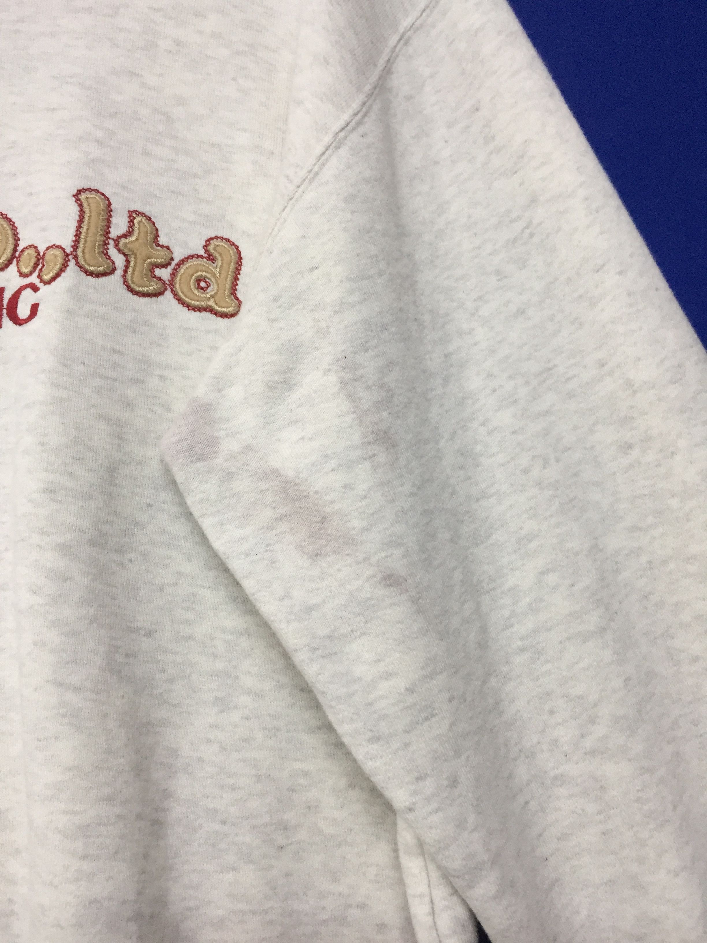 Japanese Brand × Vintage Vintage Men’s Bigi Spell Out Sweatshirt Size L Size US L / EU 52-54 / 3 - 7 Thumbnail
