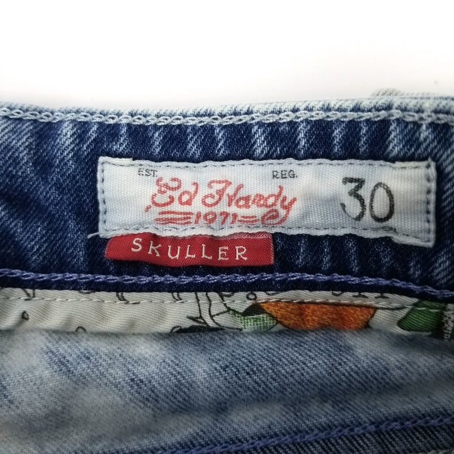 Ed Hardy Ed Hardy Light Washed Japanese Skuller Denim Jeans 30 Size US 30 / EU 46 - 9 Thumbnail